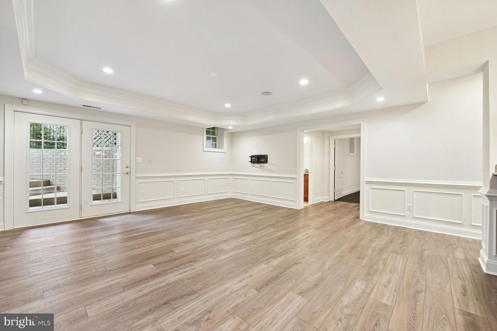 BROADLANDS SOUTH - Residential