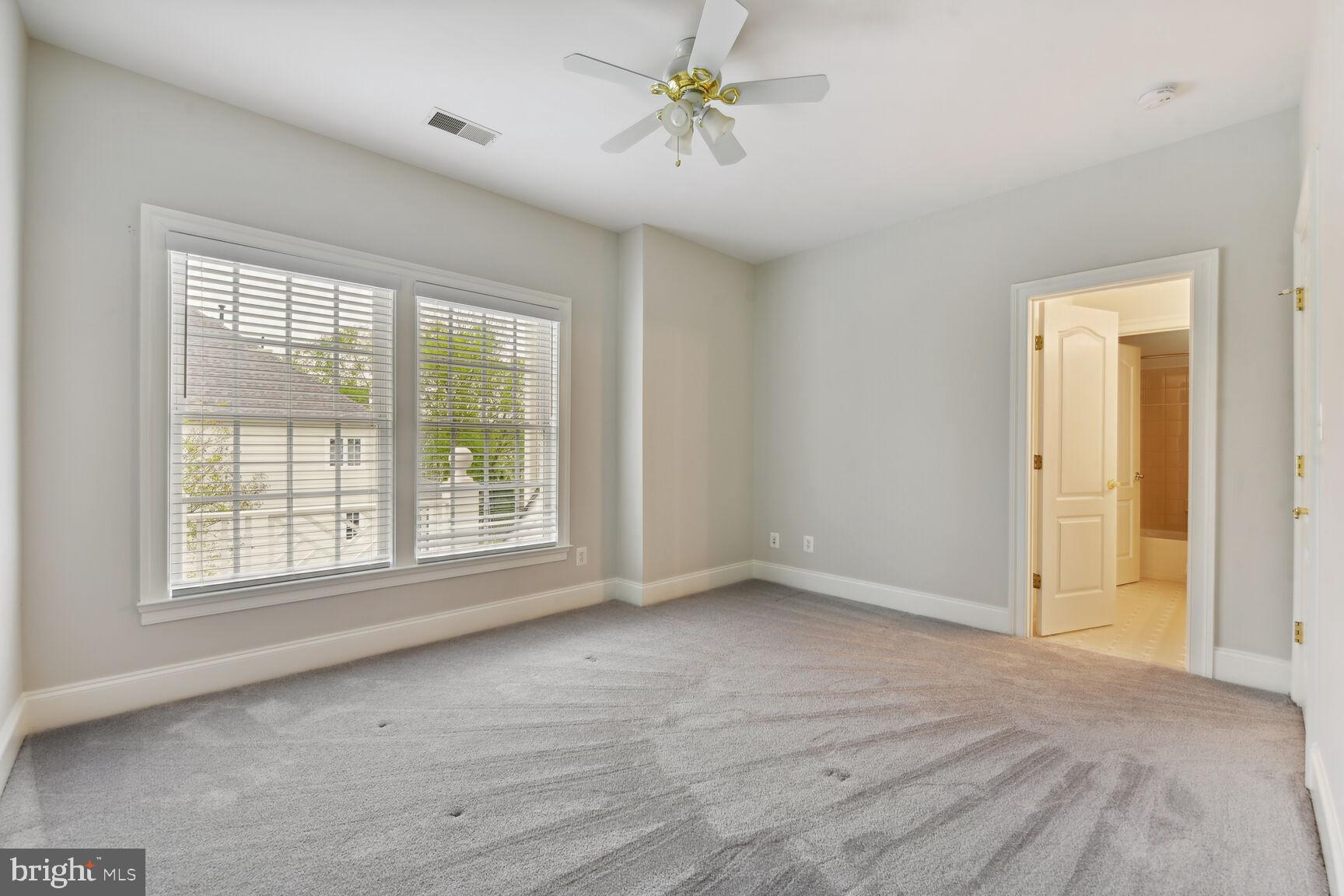 BROADLANDS SOUTH - Residential