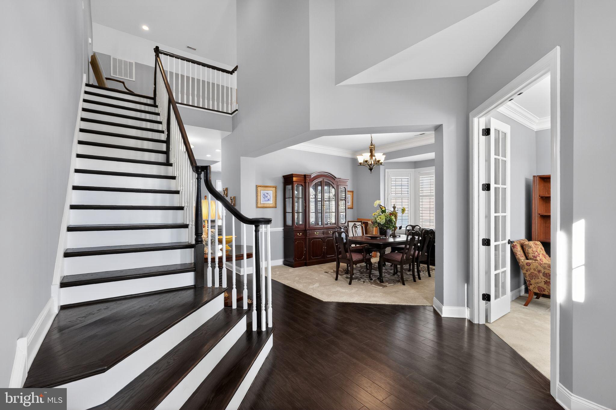 MEADOW GLEN - Residential