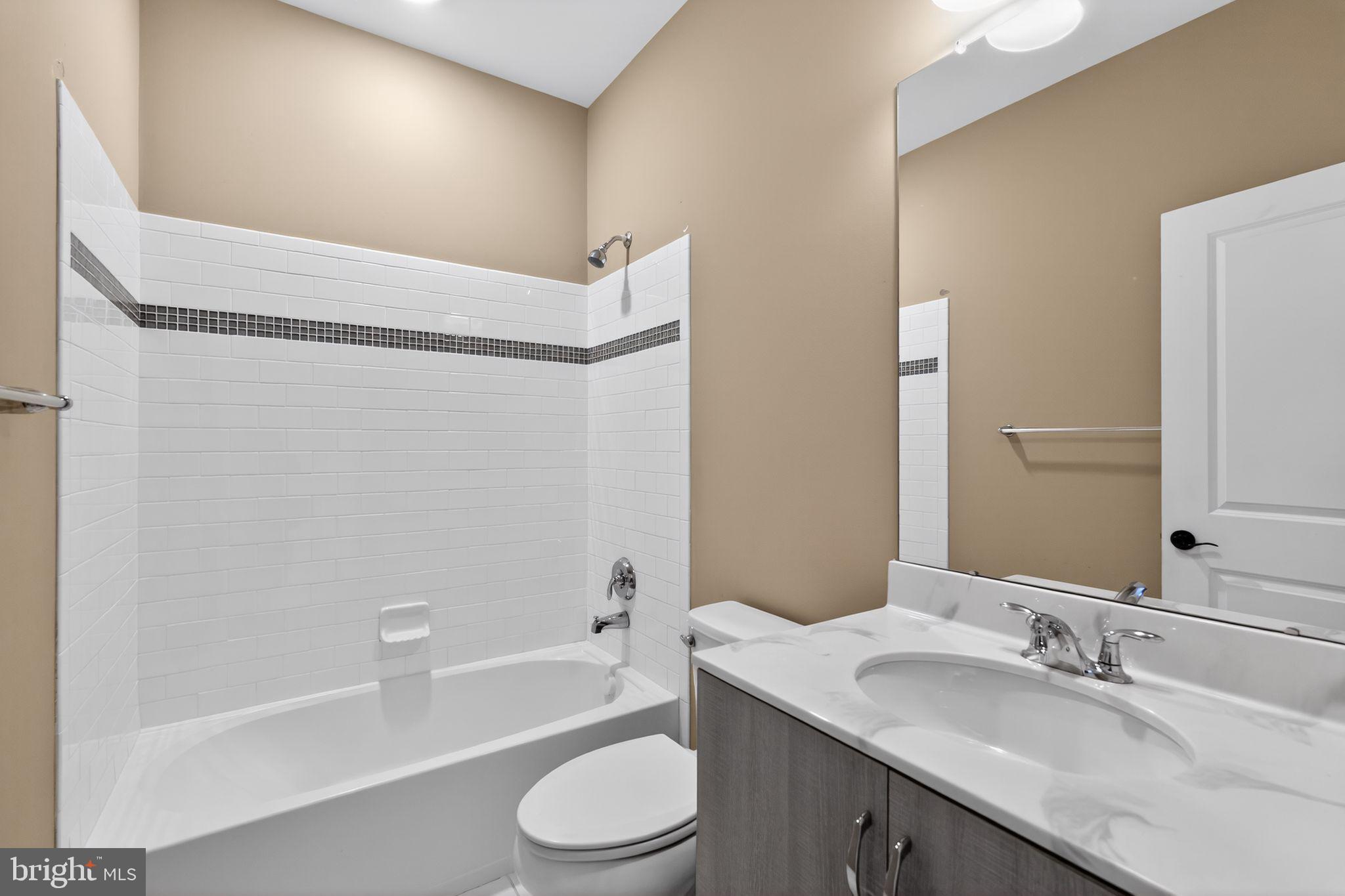 MEADOW GLEN - Residential