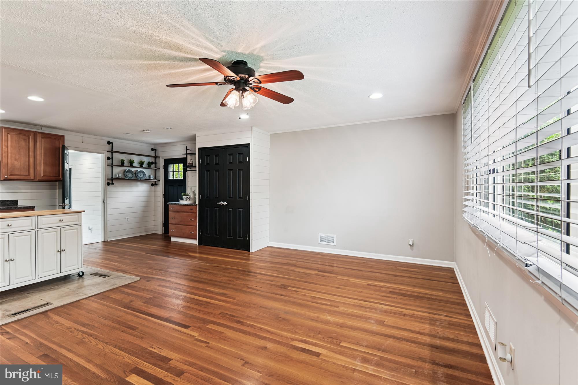 GLEN BURNIE PARK - Residential