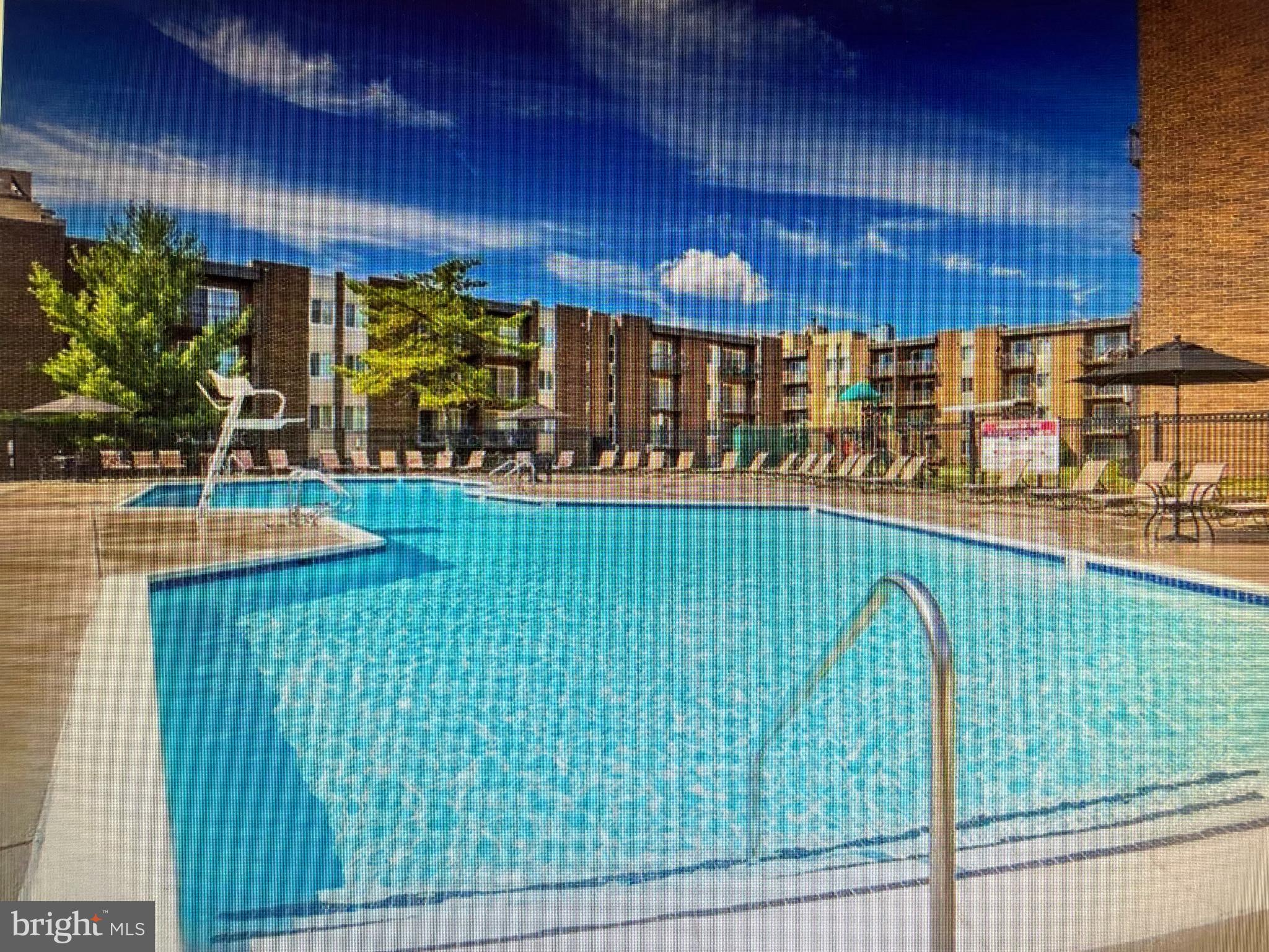 WEST END - Residential Lease