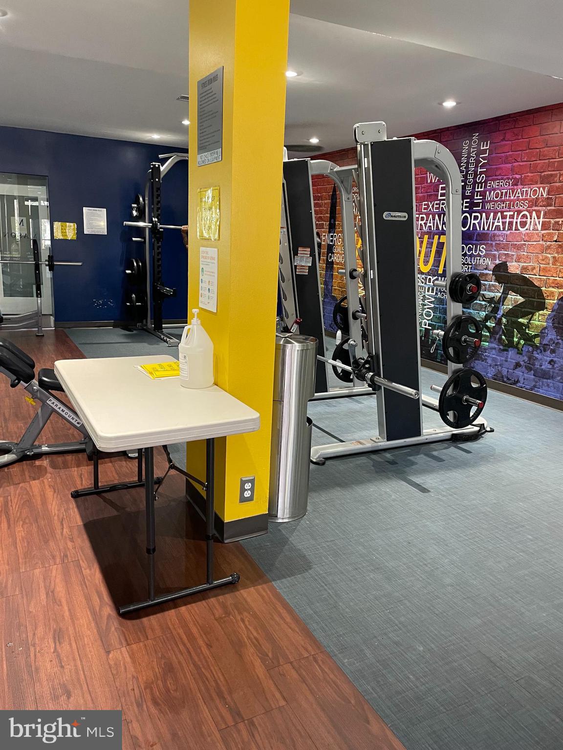 WEST END - Residential Lease