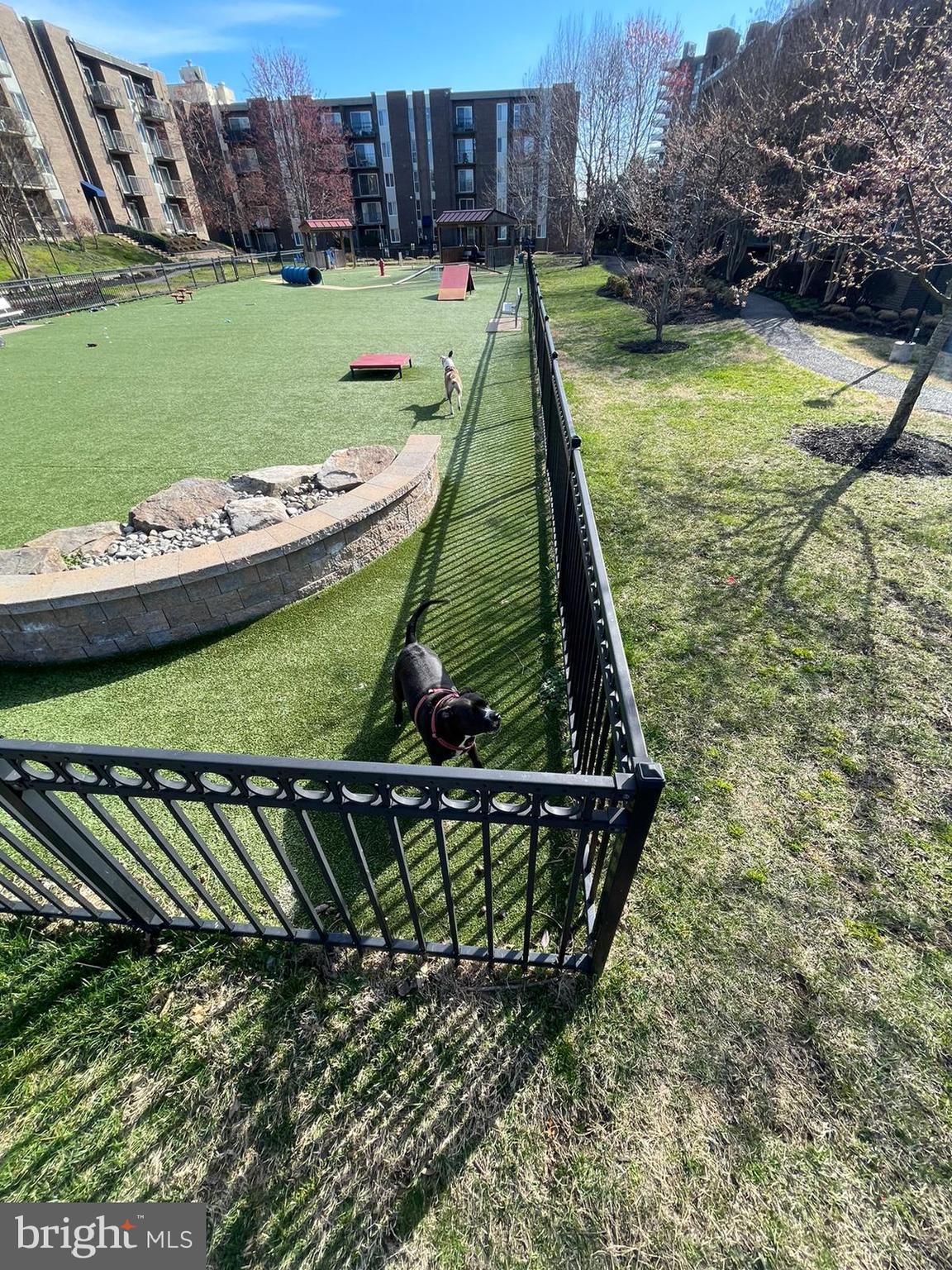 WEST END - Residential Lease