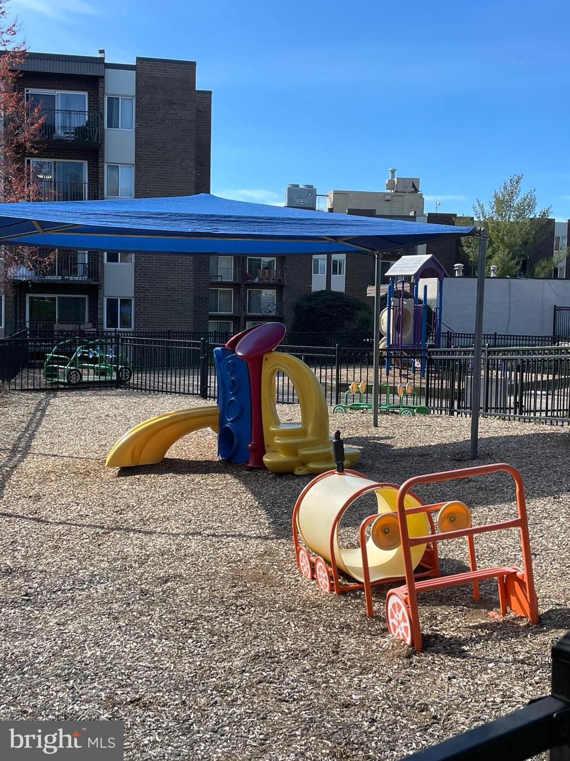 WEST END - Residential Lease