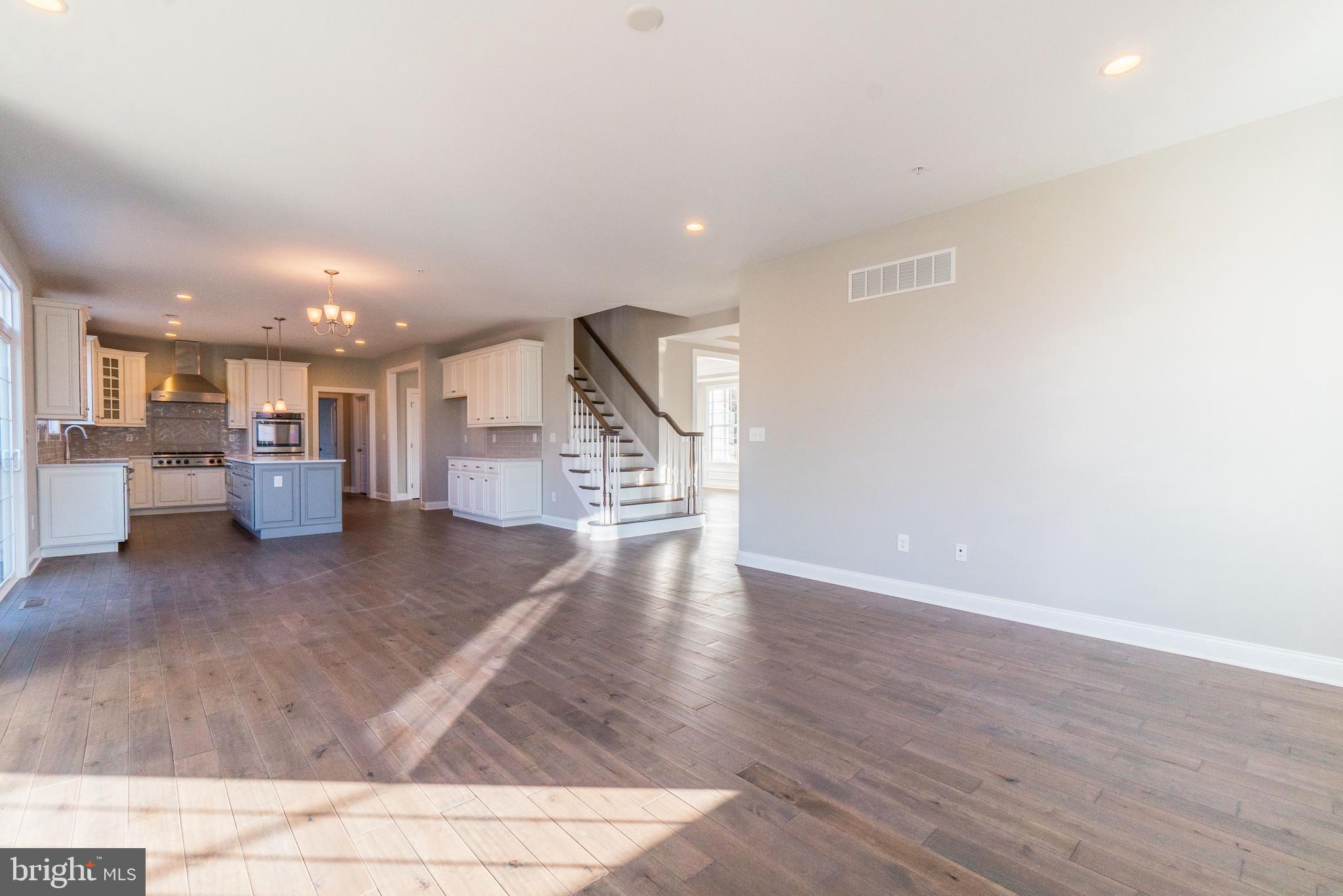 FALCON HILL ESTATES AT WYNDMOOR - Residential