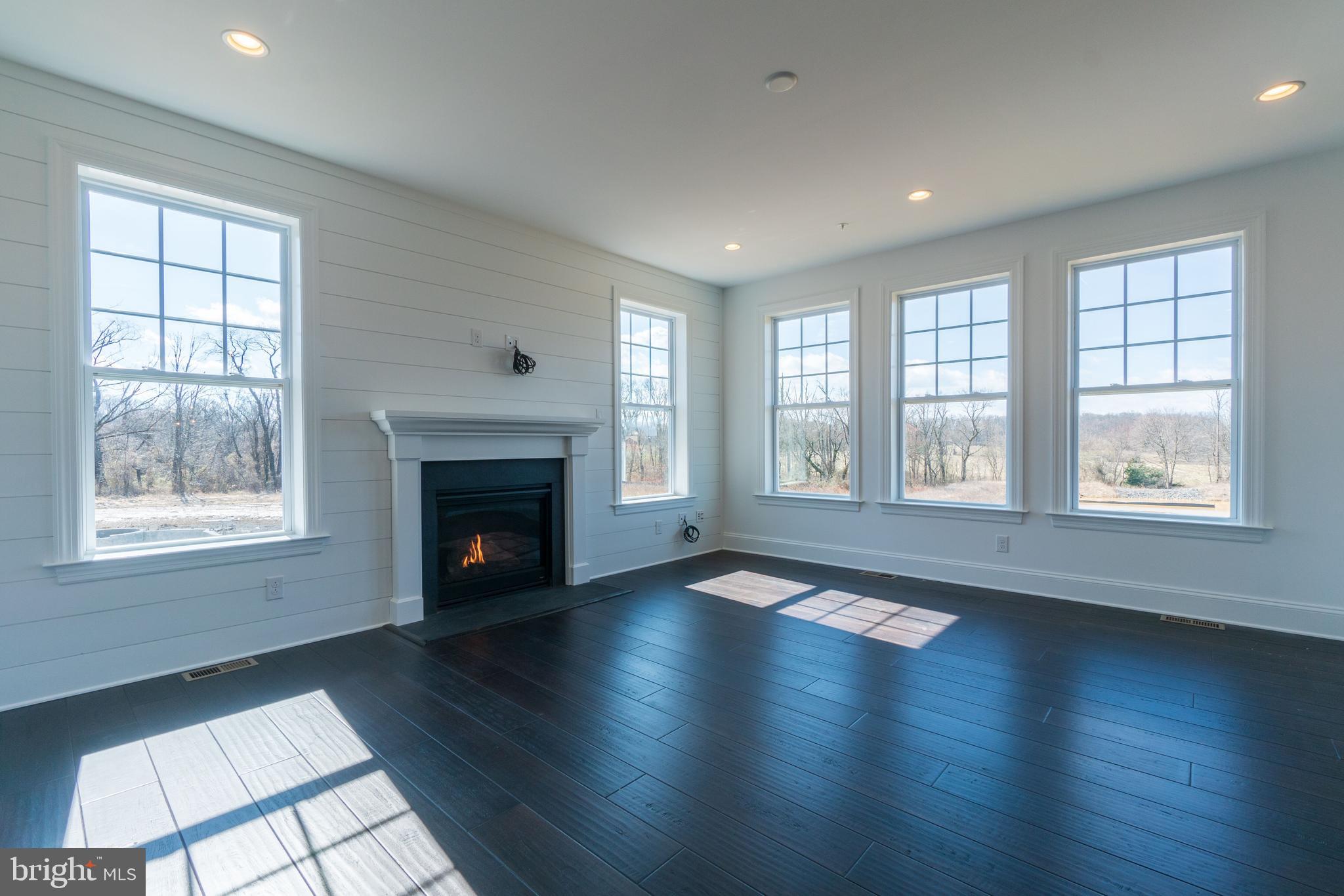 FALCON HILL ESTATES AT WYNDMOOR - Residential