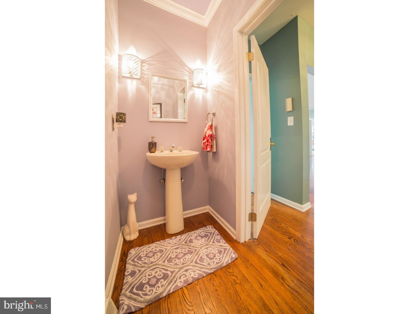 CREEKSIDE AT BLUE BELL - Residential