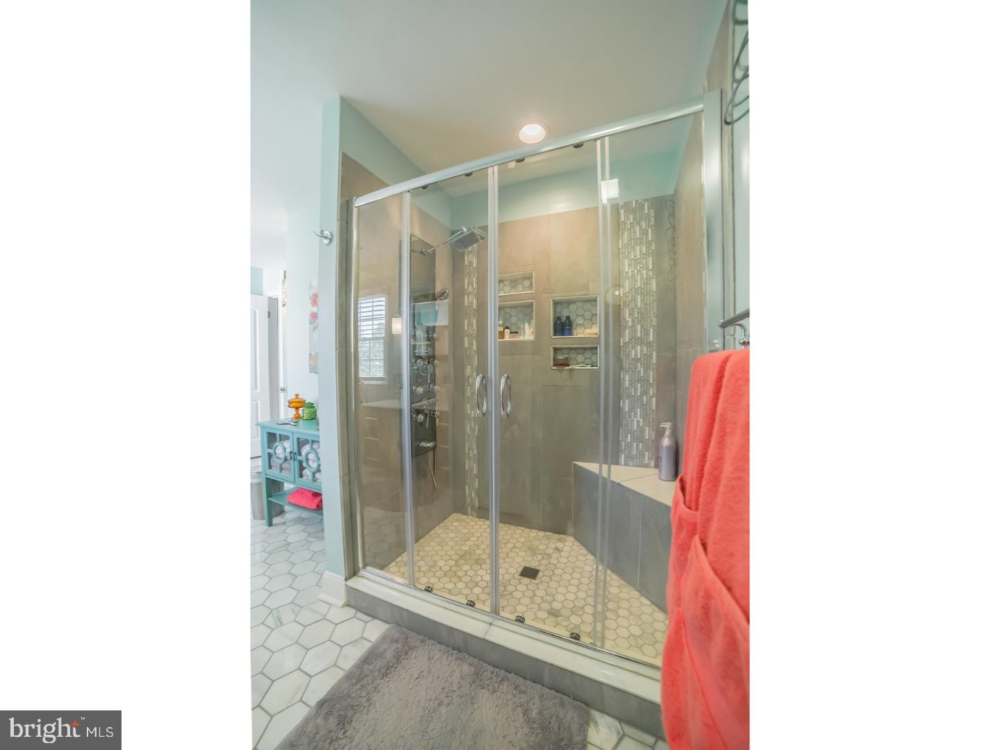 CREEKSIDE AT BLUE BELL - Residential