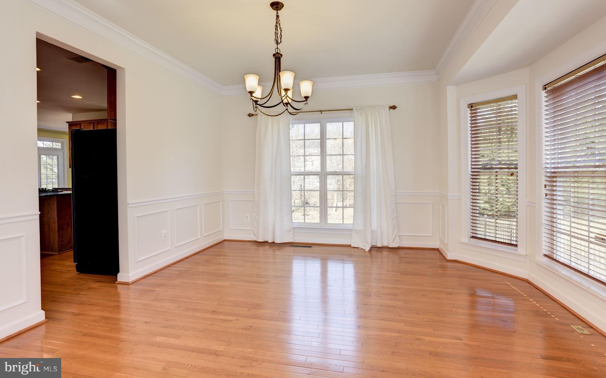 MISTY MEADOWS - Residential