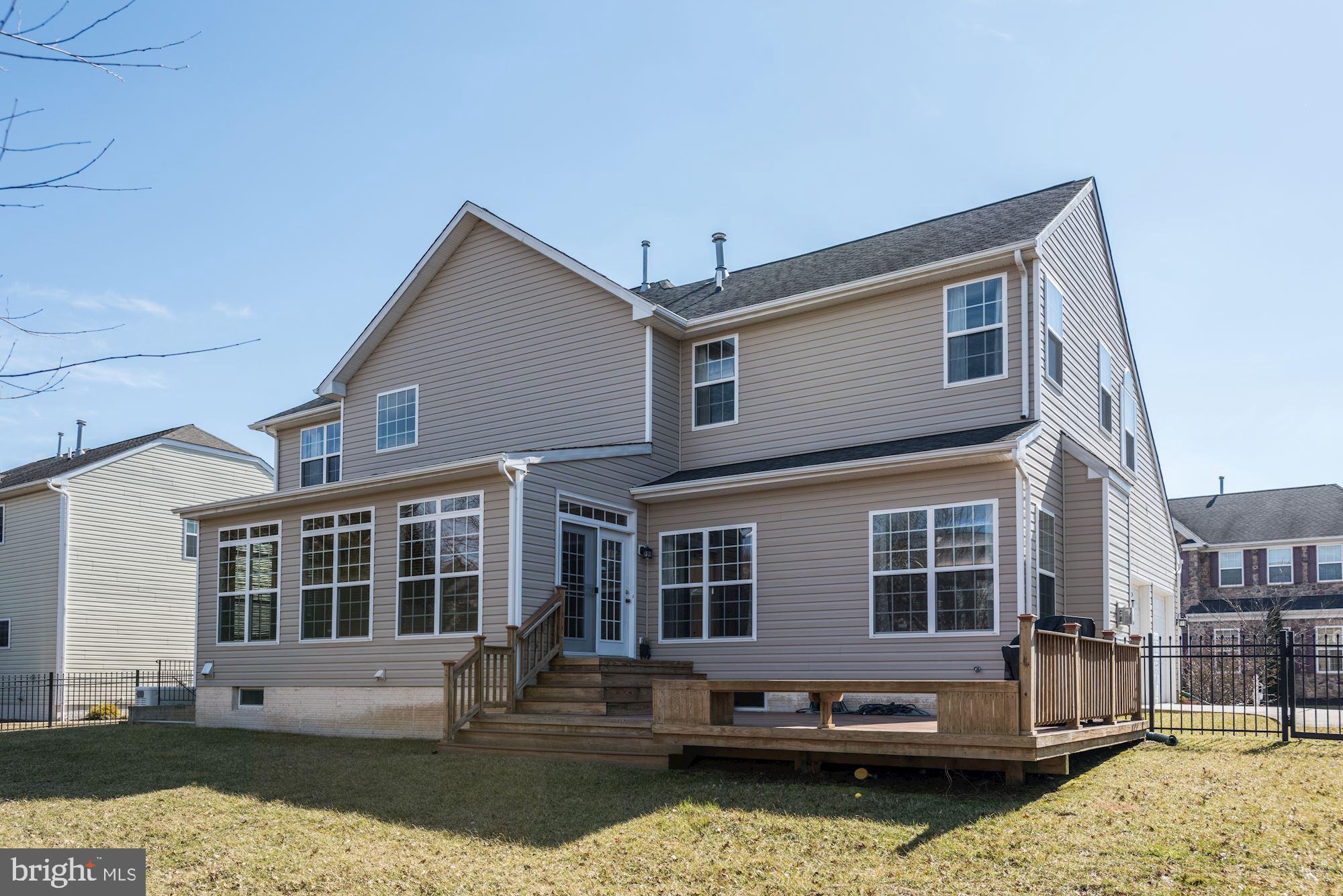 MISTY MEADOWS - Residential