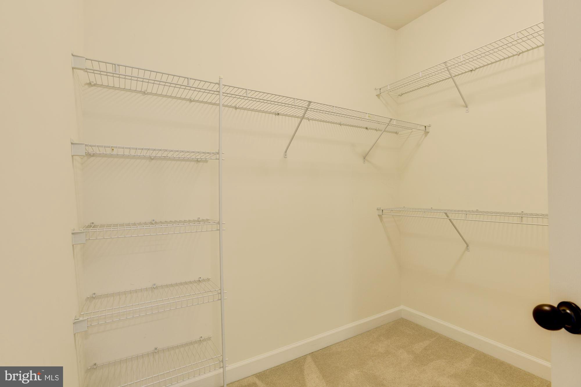 MISTY MEADOWS - Residential