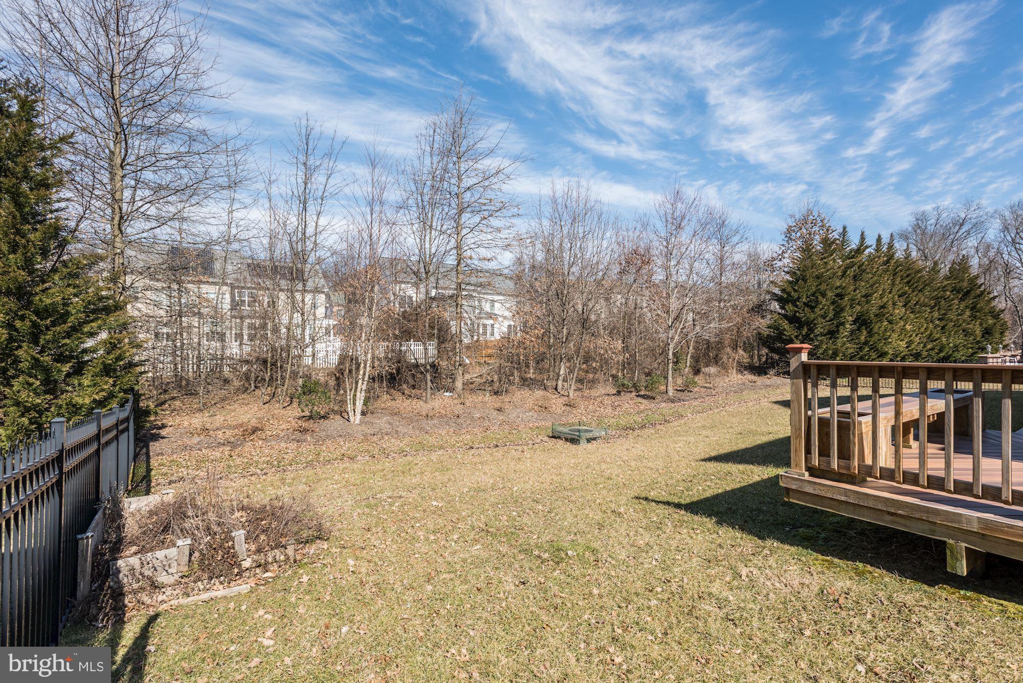 MISTY MEADOWS - Residential