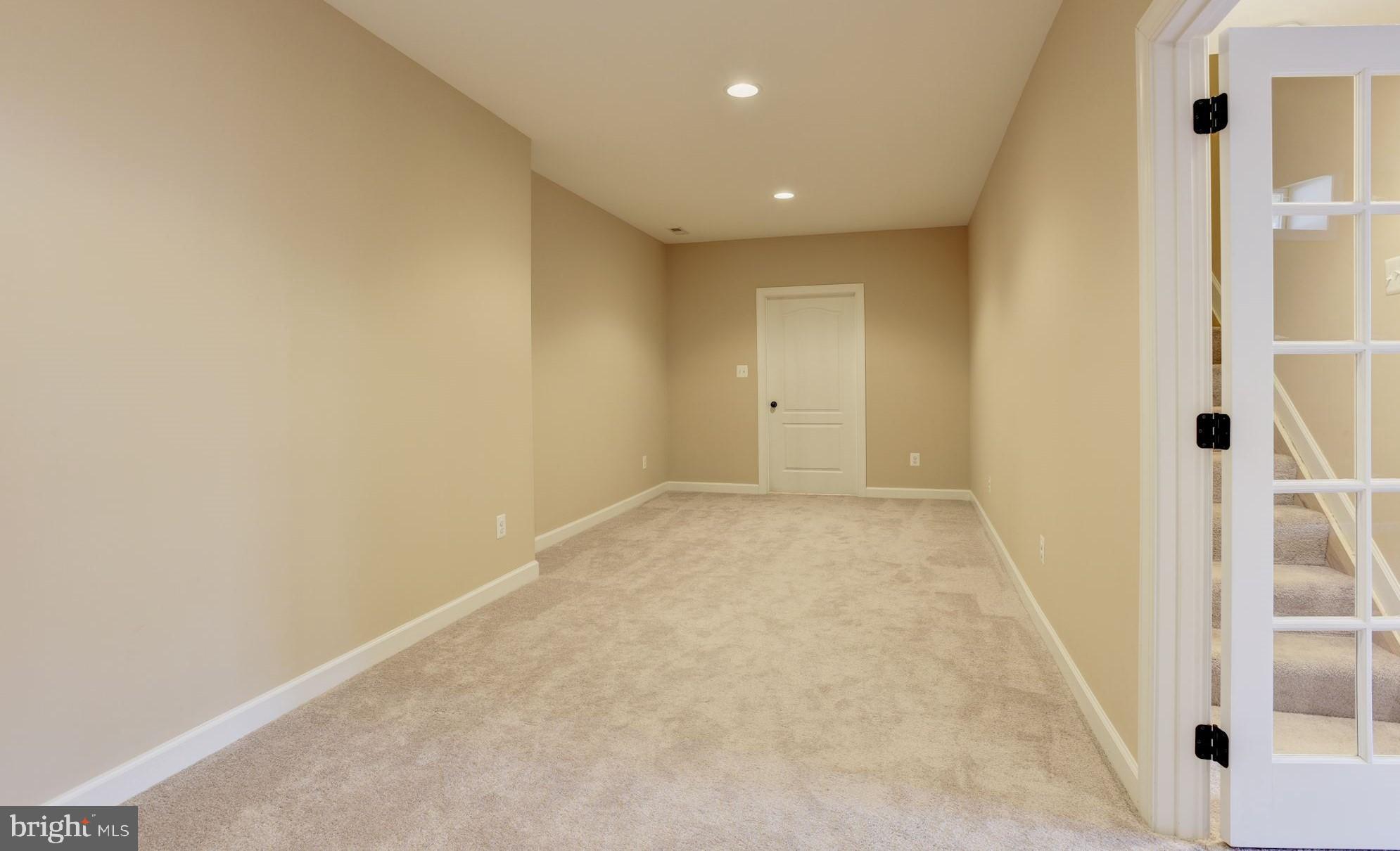 MISTY MEADOWS - Residential