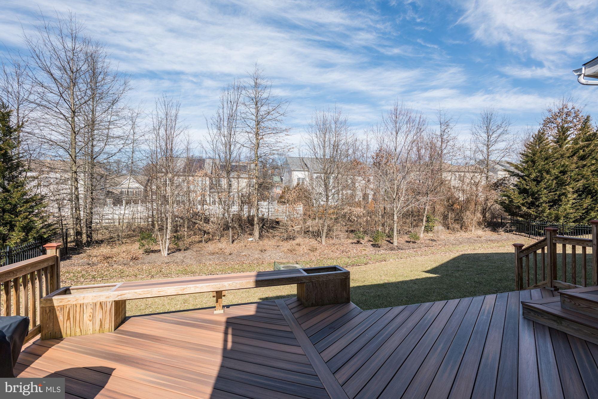 MISTY MEADOWS - Residential