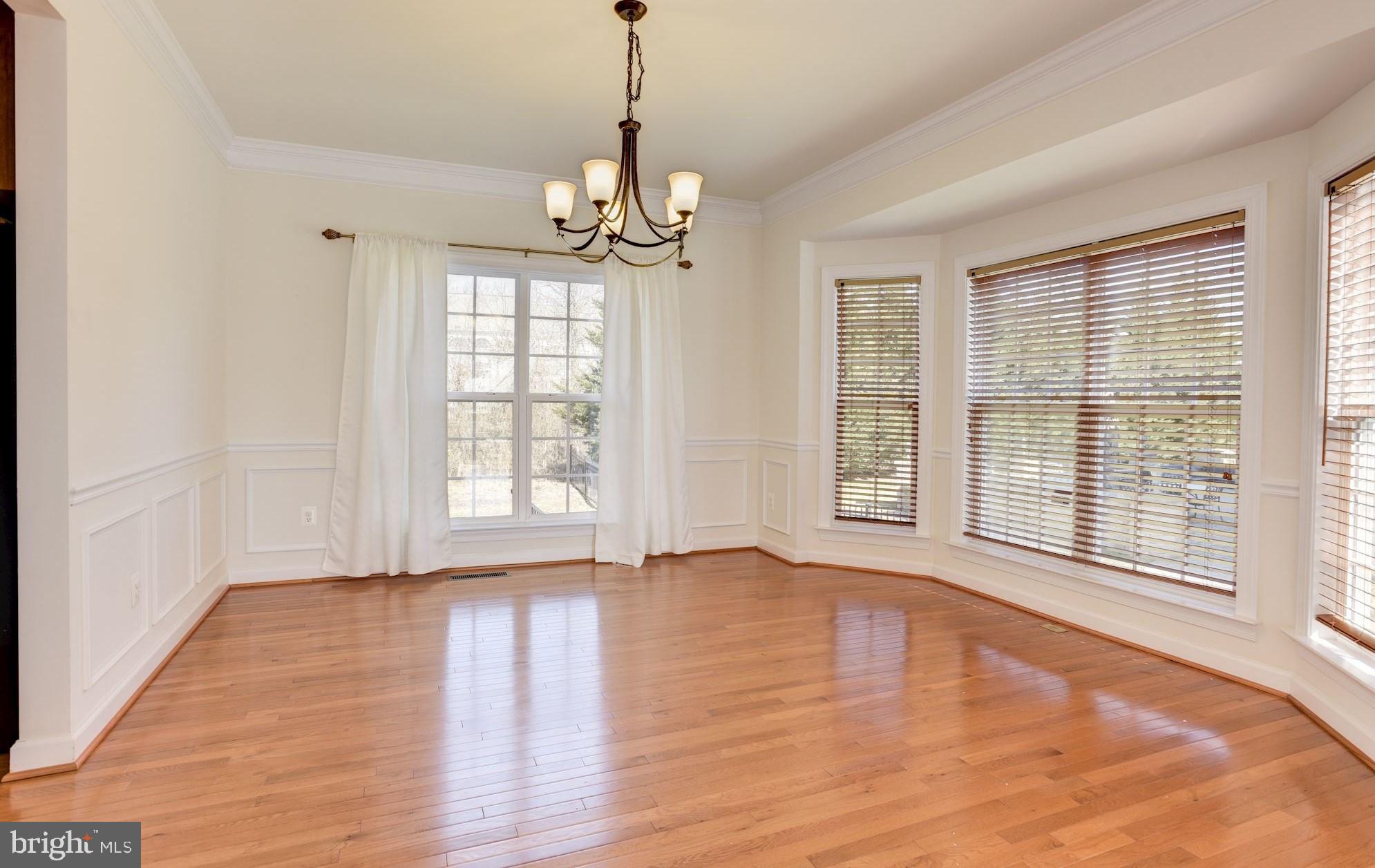 MISTY MEADOWS - Residential