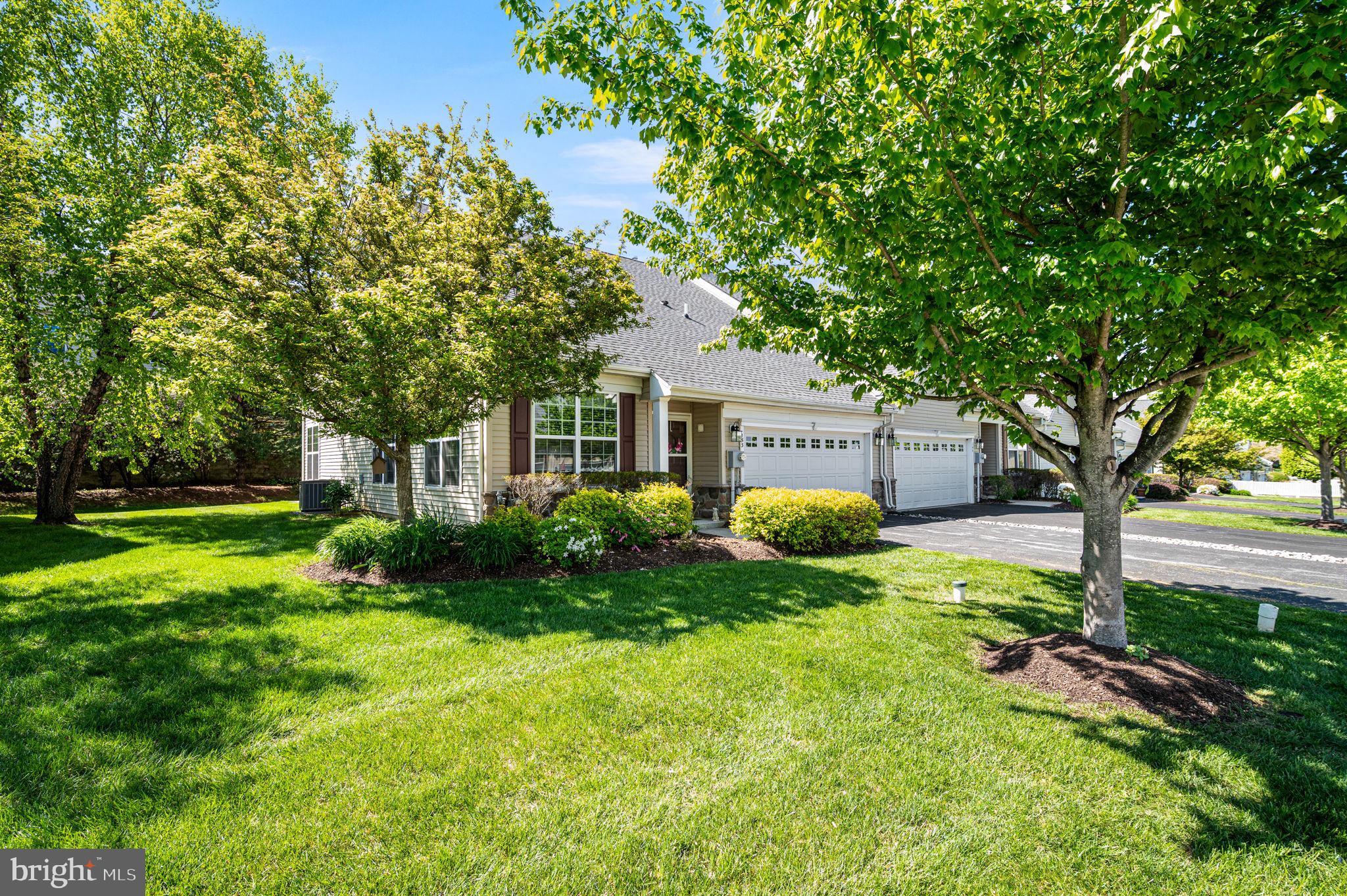 VILLAGES AT HILLVIEW - Residential