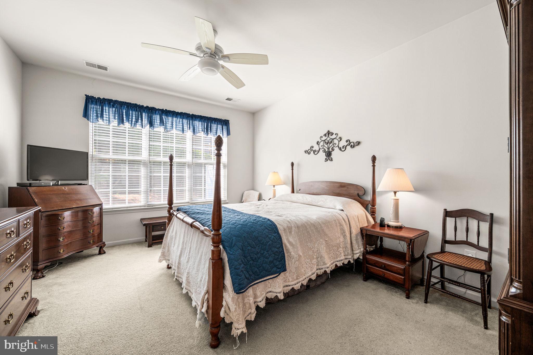 VILLAGES AT HILLVIEW - Residential