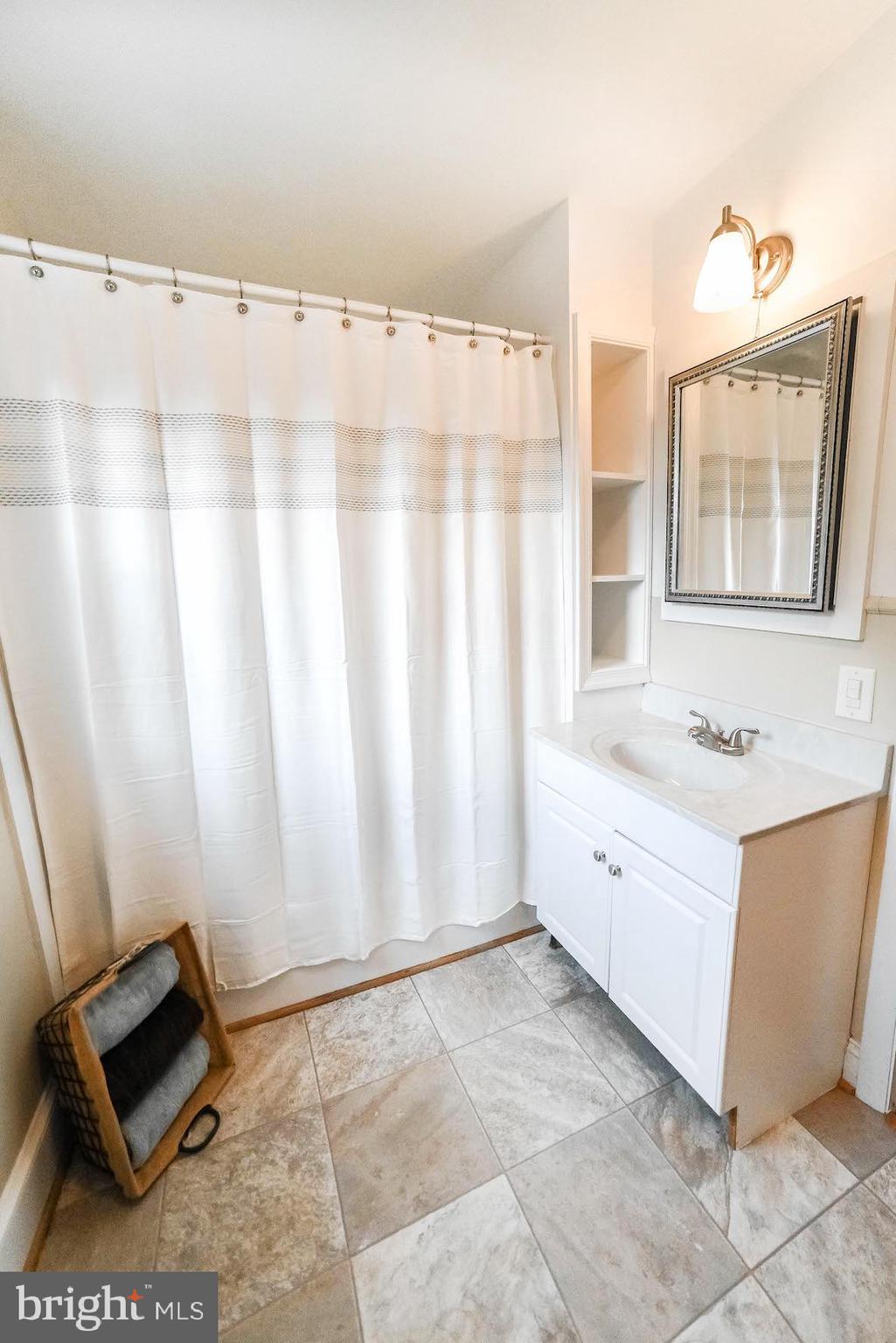 MECHANICSVILLE - Residential