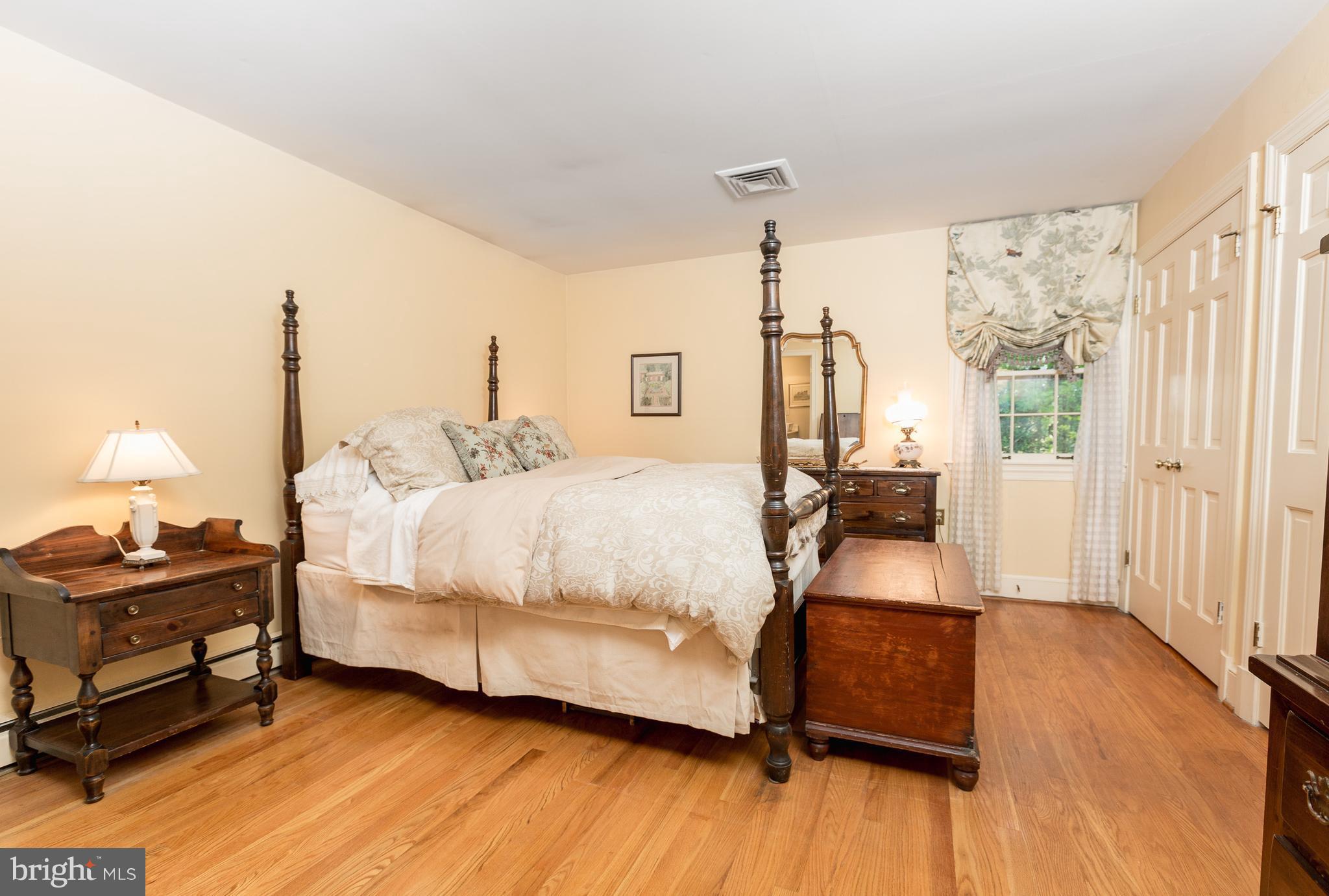 SURREYFIELD - Residential