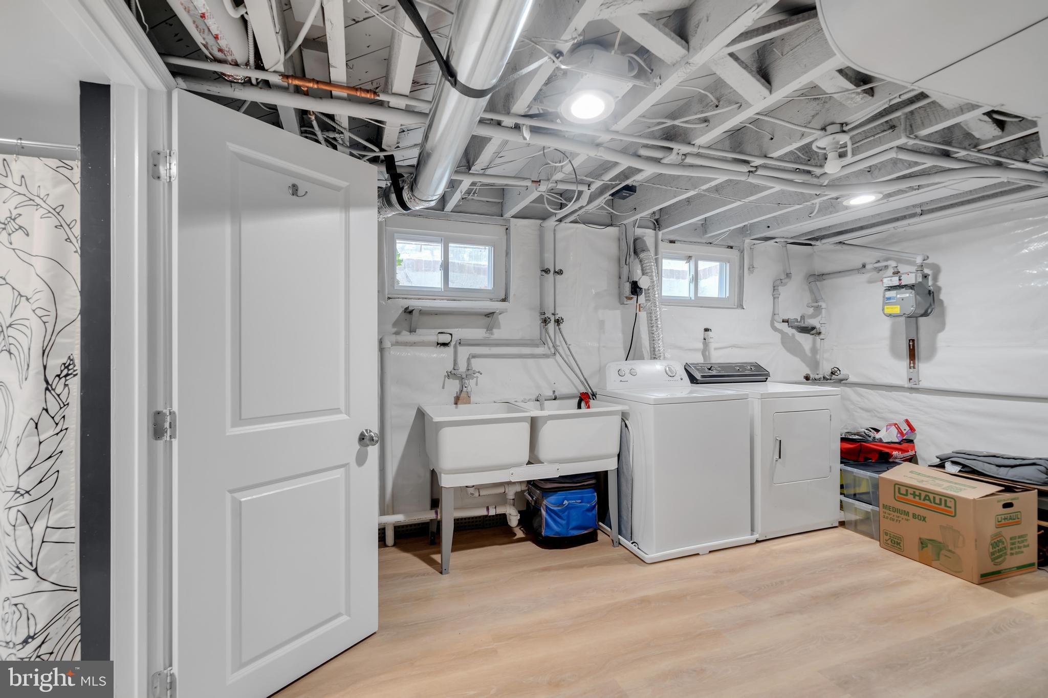 TANGLEWOOD - Residential