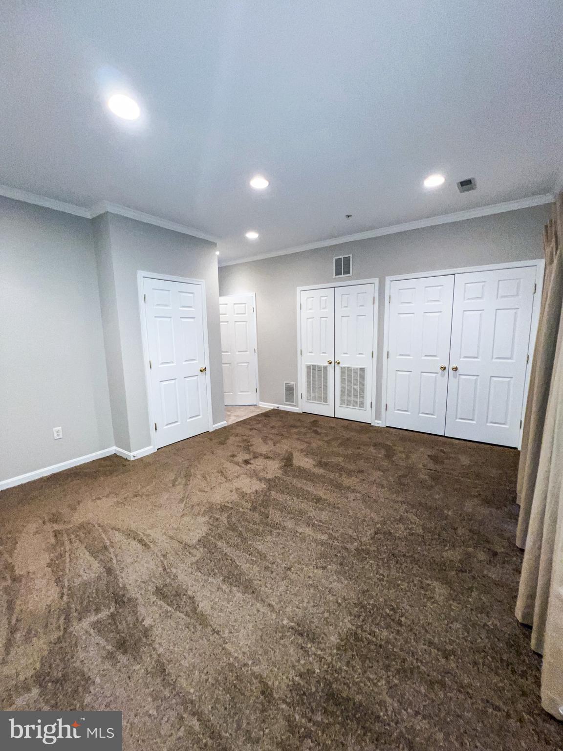 PINEY ORCHARD - Residential Lease