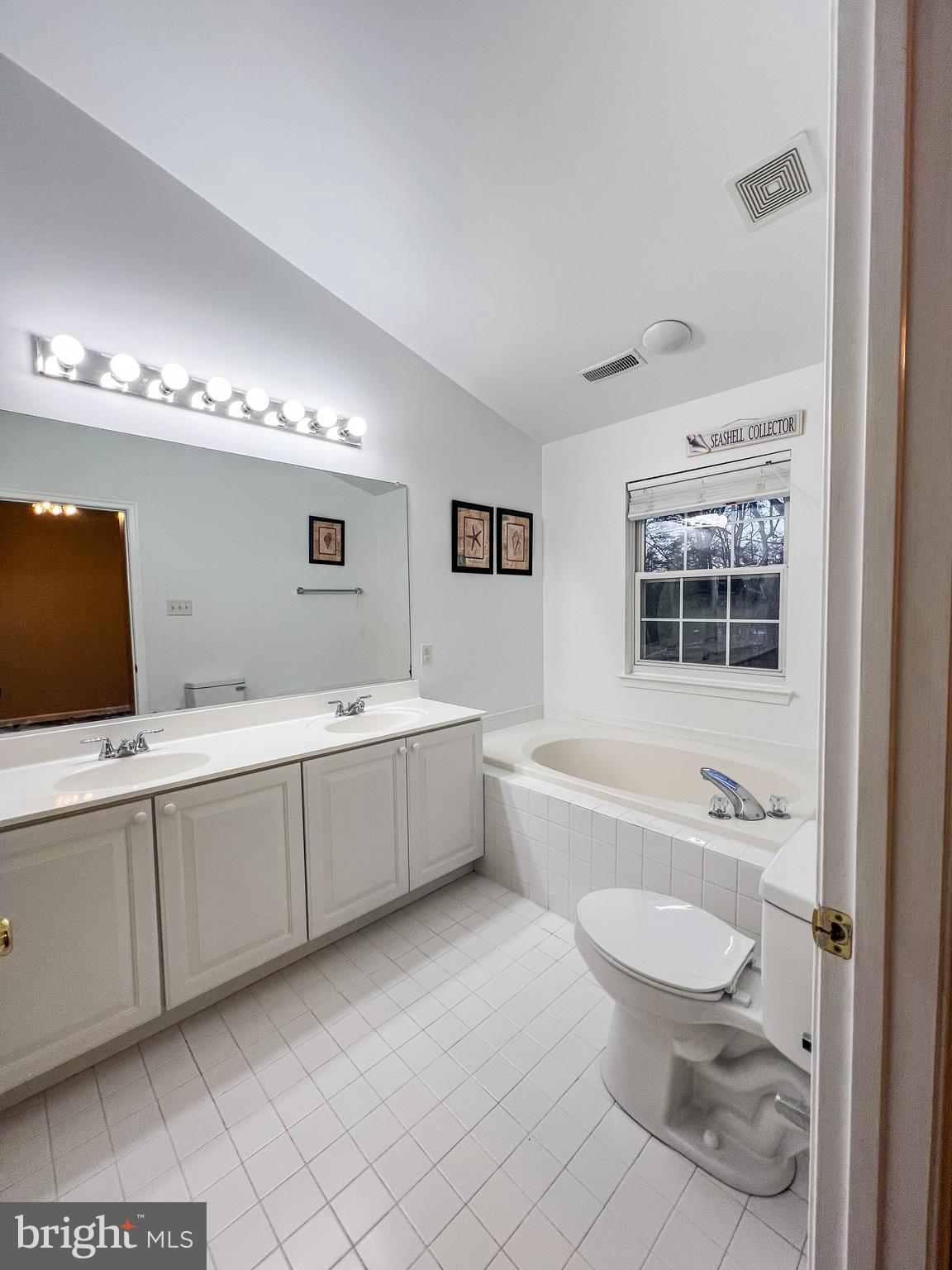 PINEY ORCHARD - Residential Lease