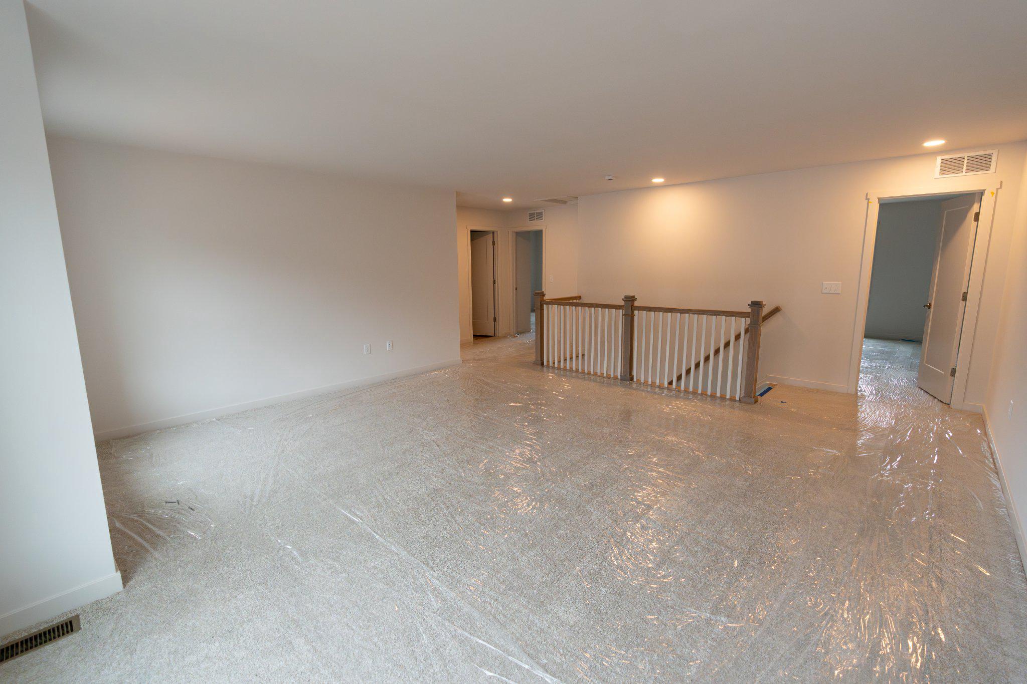 ROCKVILLE ESTATES - Residential