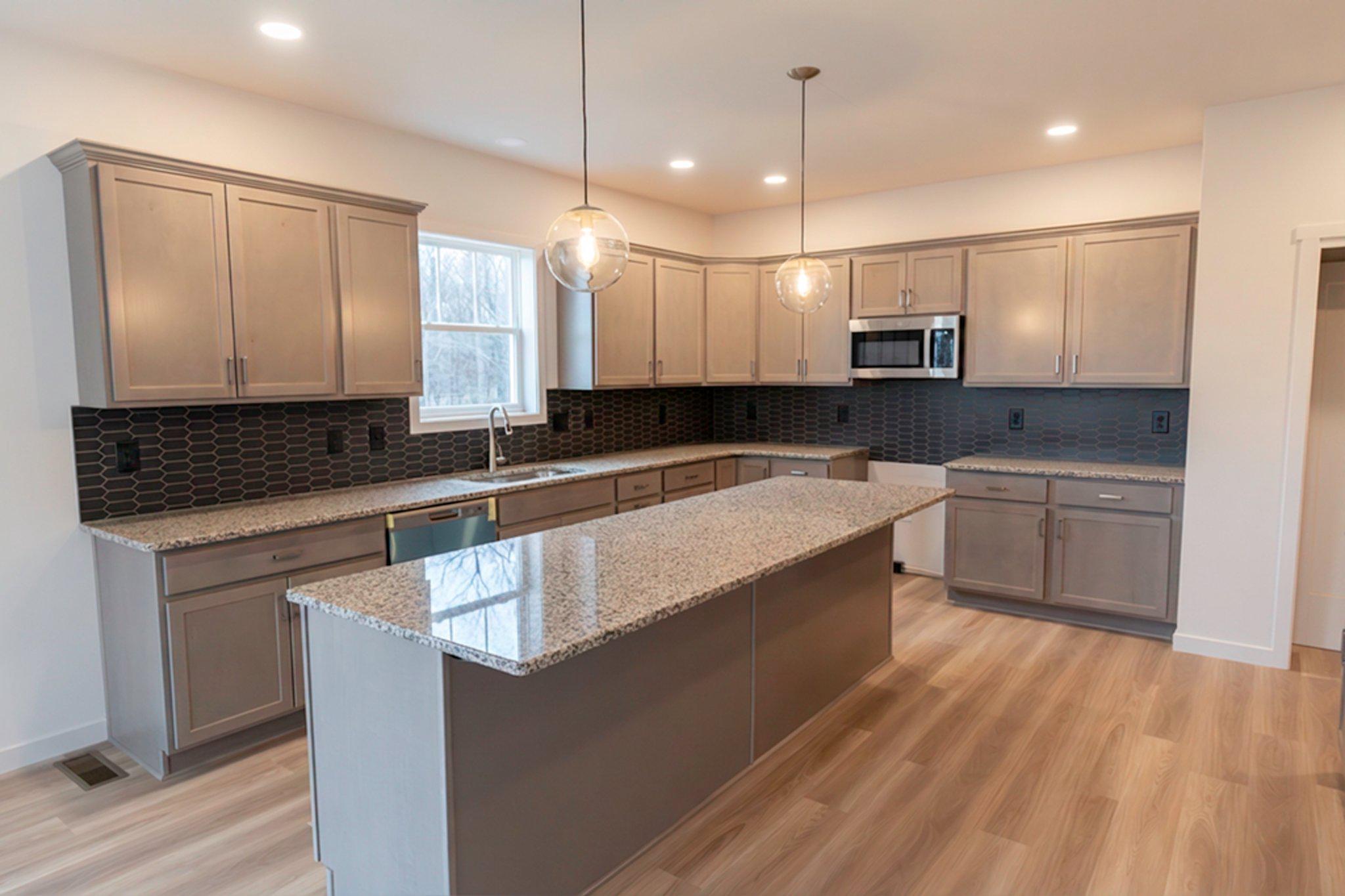 ROCKVILLE ESTATES - Residential