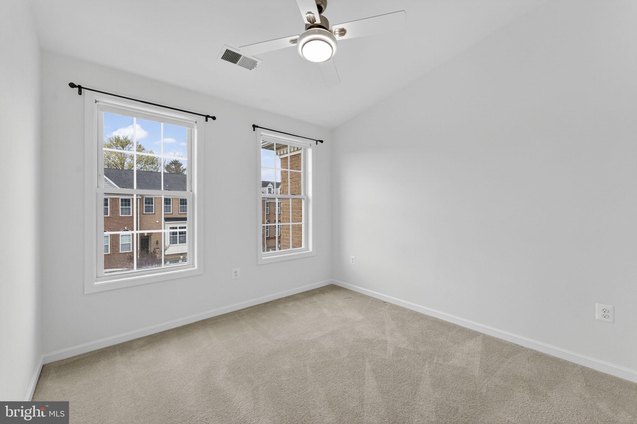 PURCELLVILLE GREEN - Residential