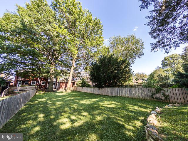OLD EAST YORK - Residential