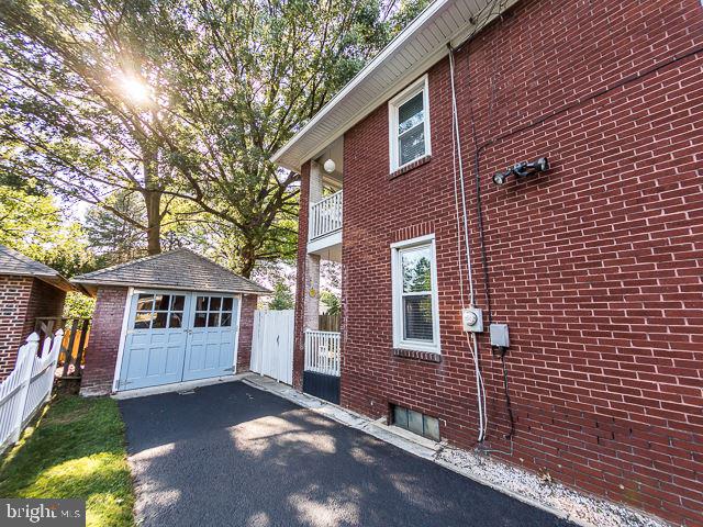 OLD EAST YORK - Residential