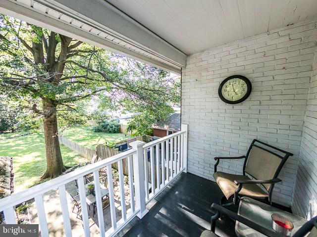 OLD EAST YORK - Residential
