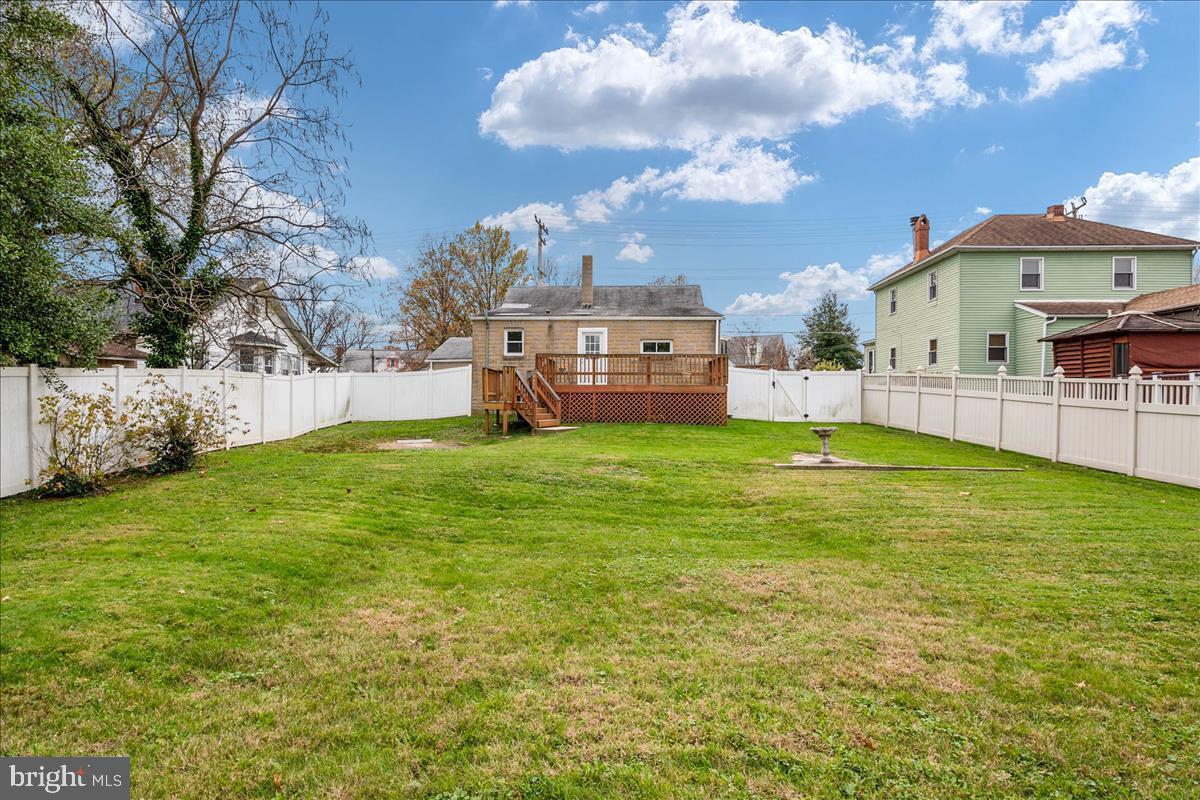 LANDSDOWNE - Residential