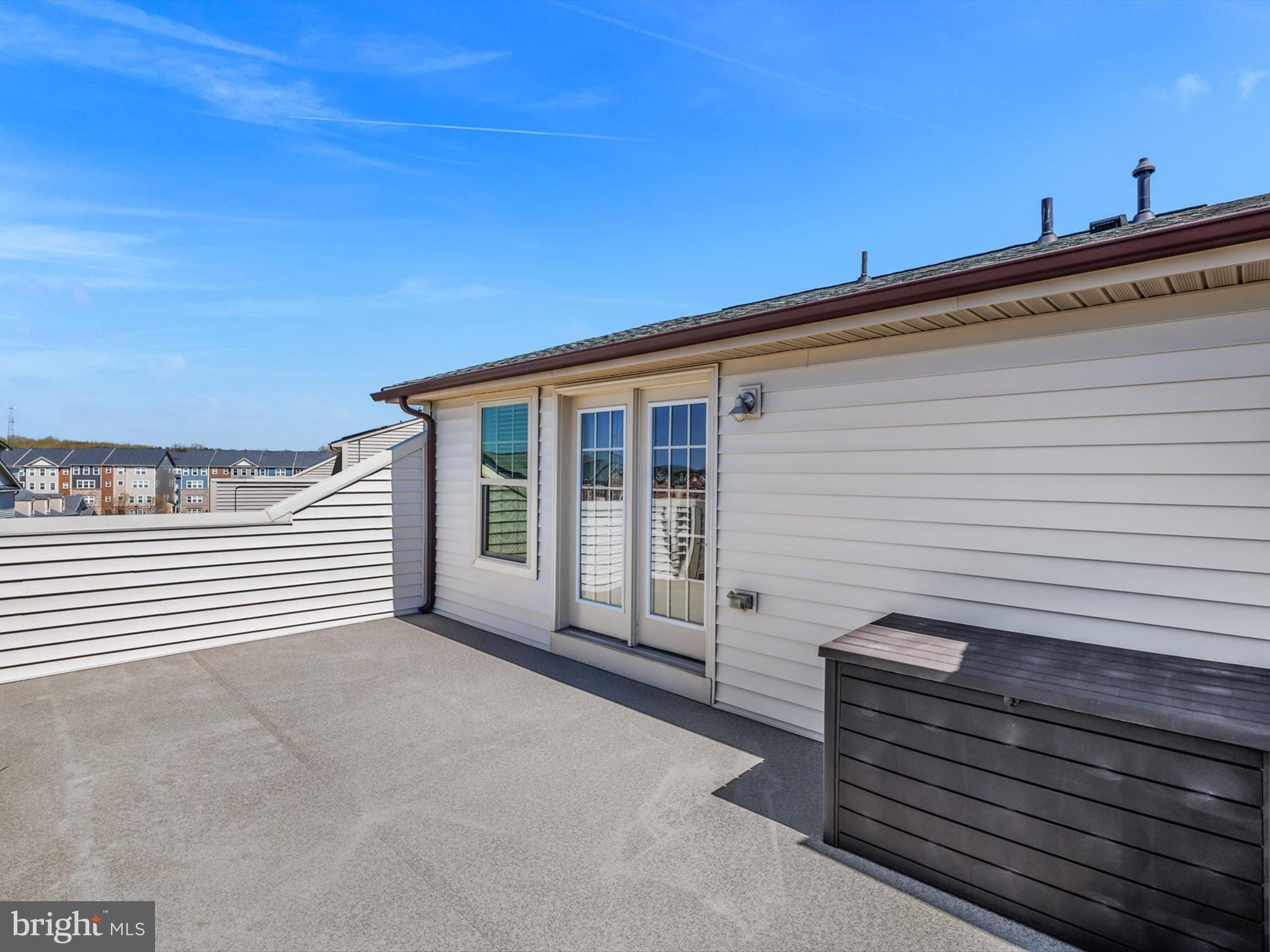 PARKSIDE - Residential