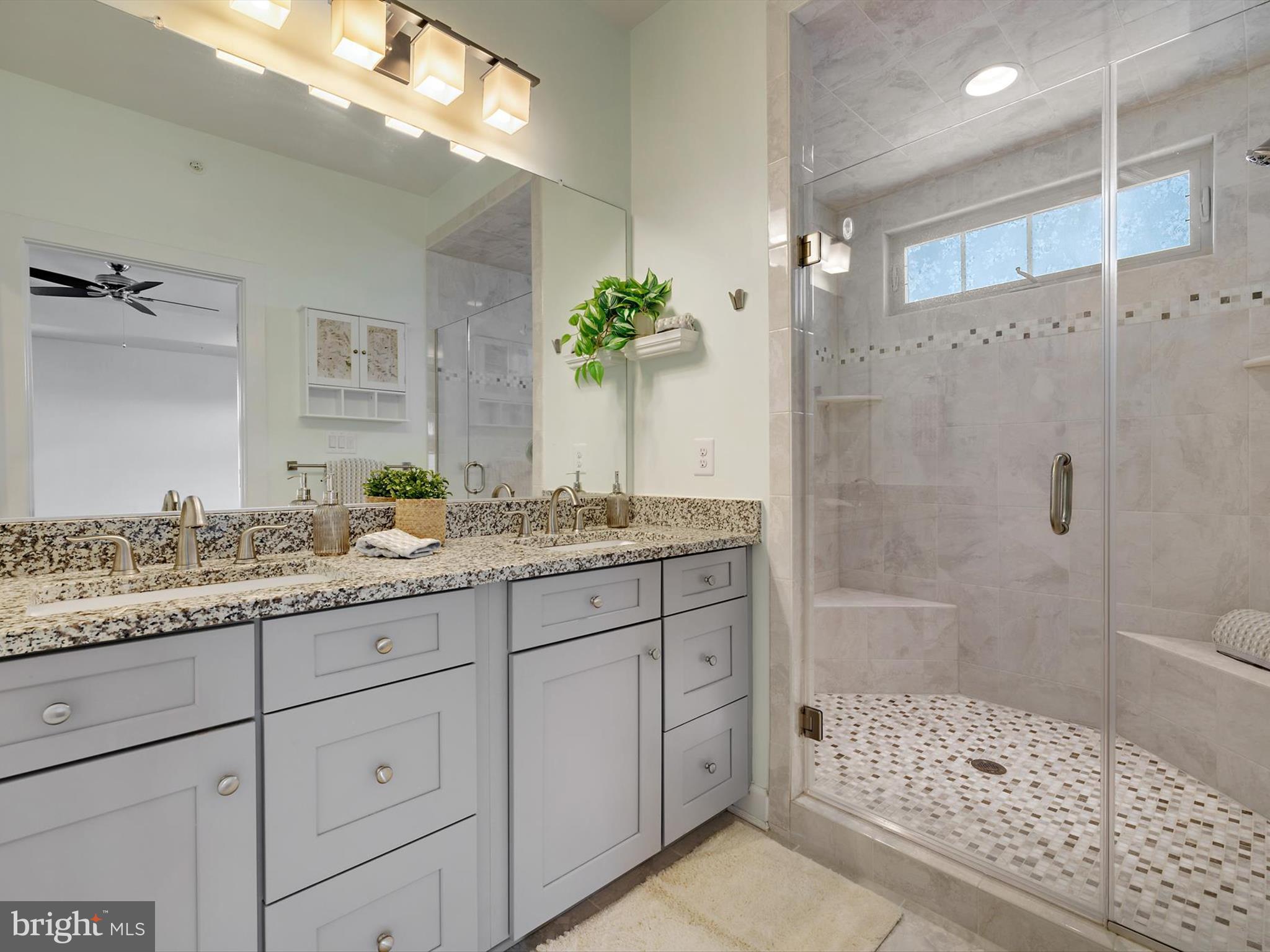 PARKSIDE - Residential