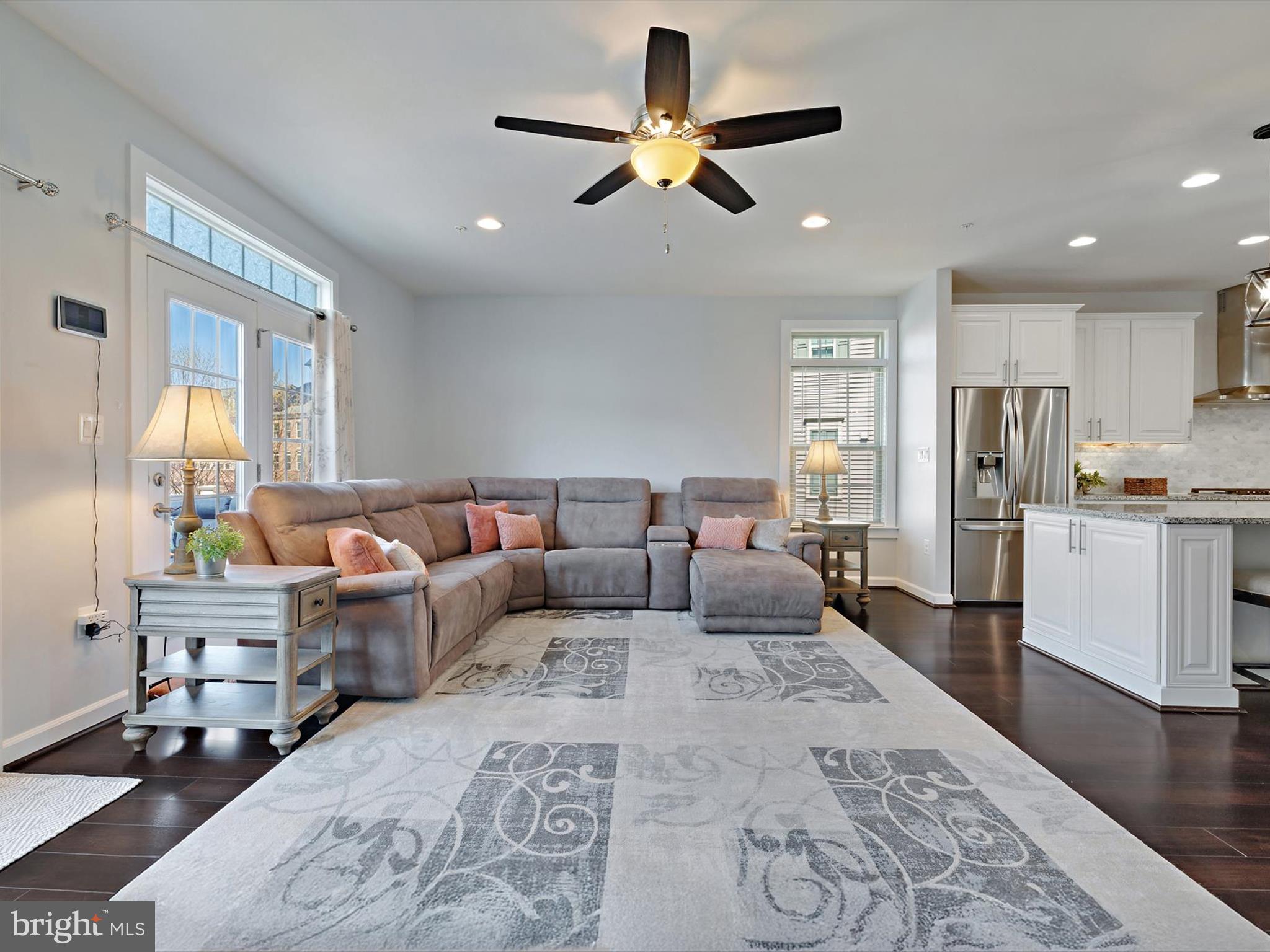 PARKSIDE - Residential