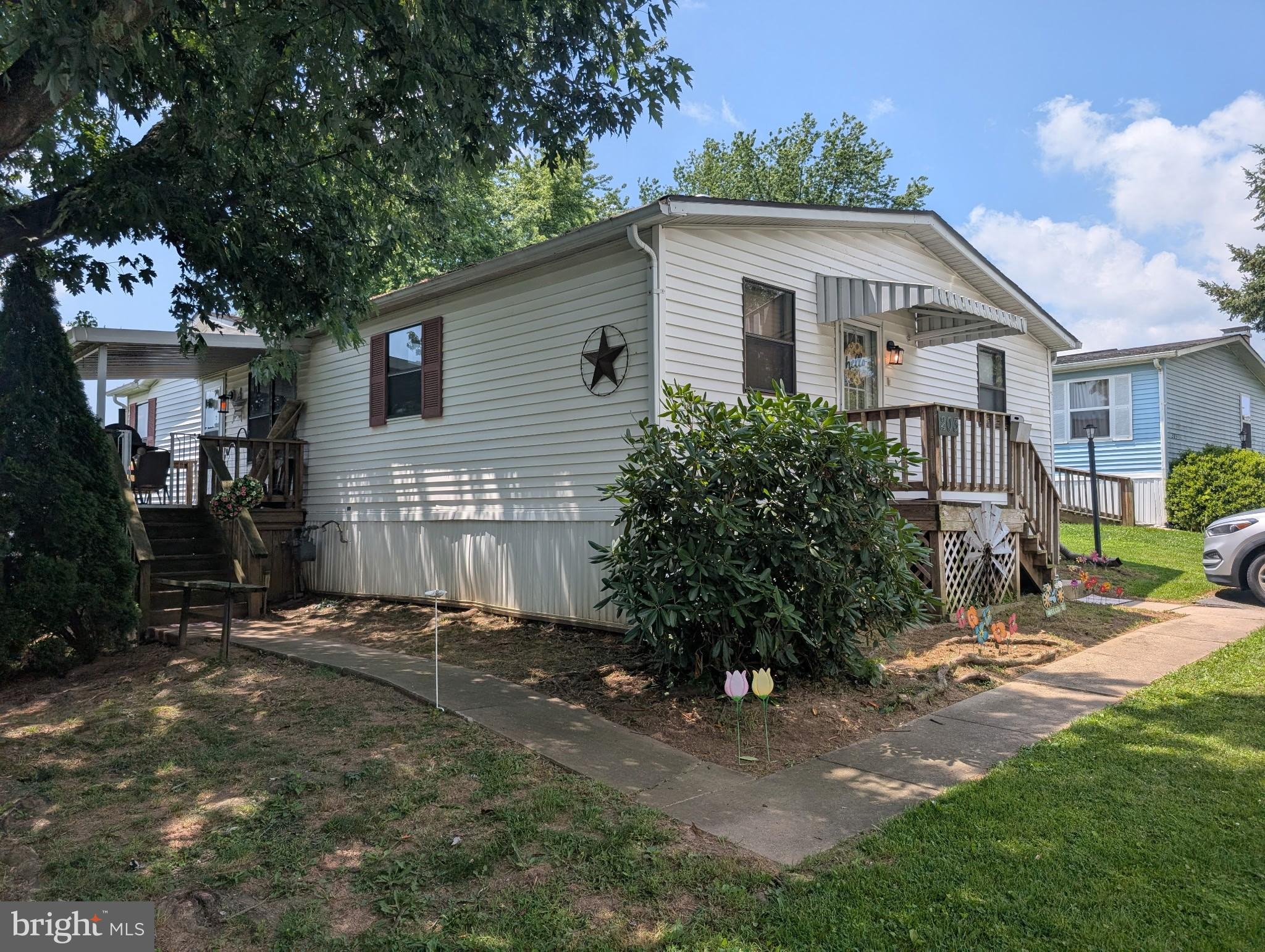 203 GREYFIELD DRIVE