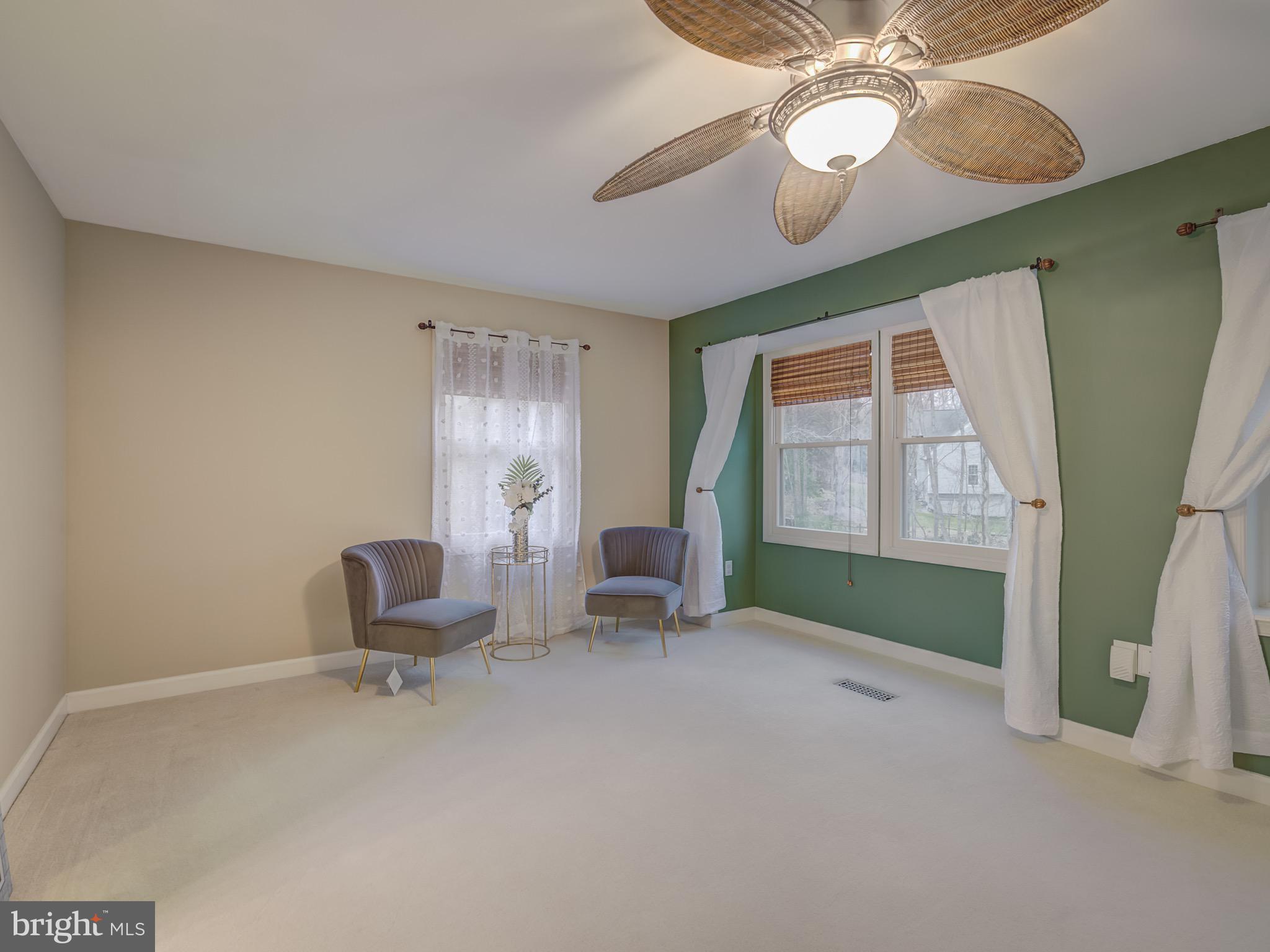 LAKE RIDGE - Residential Lease