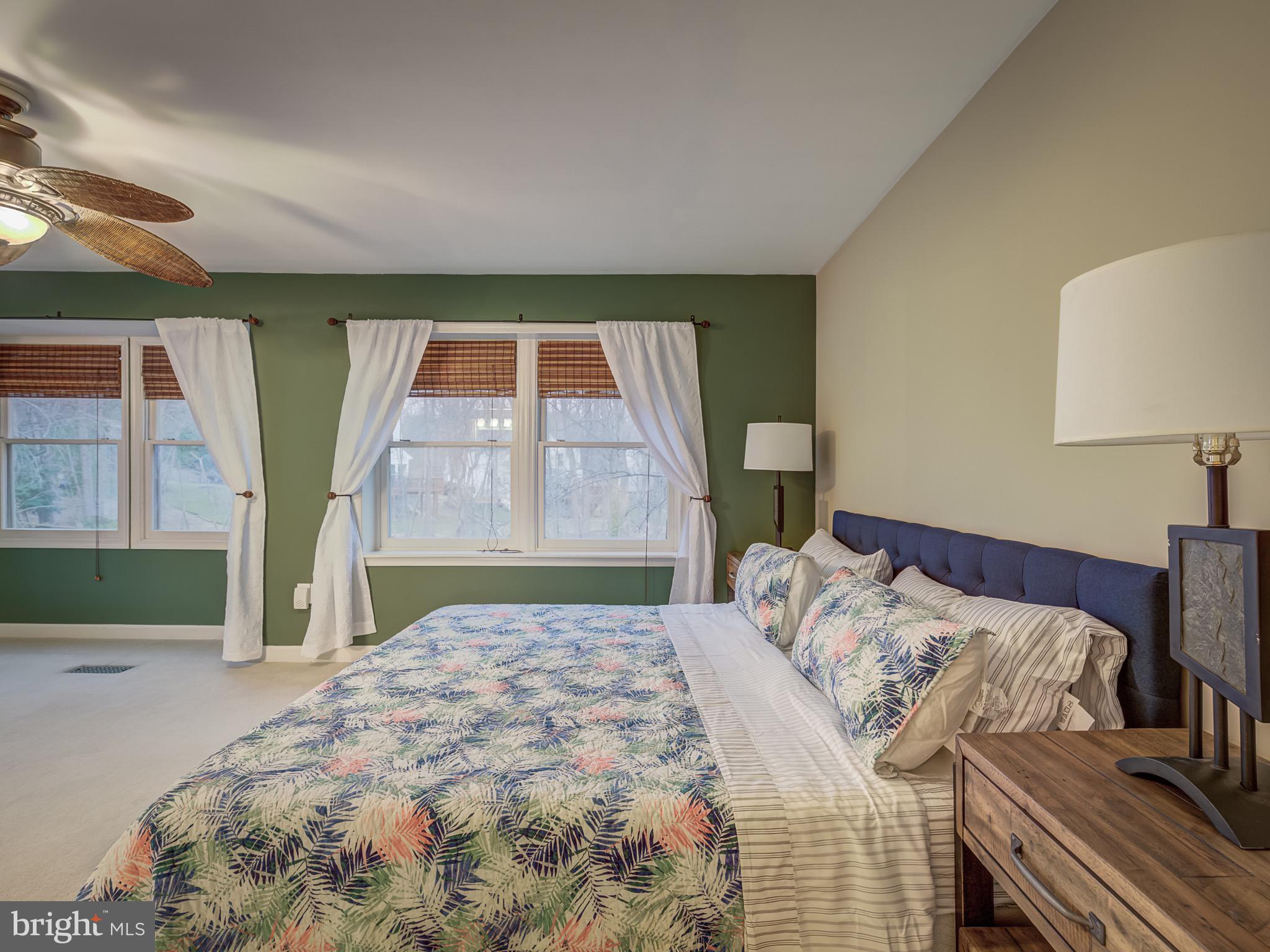 LAKE RIDGE - Residential Lease