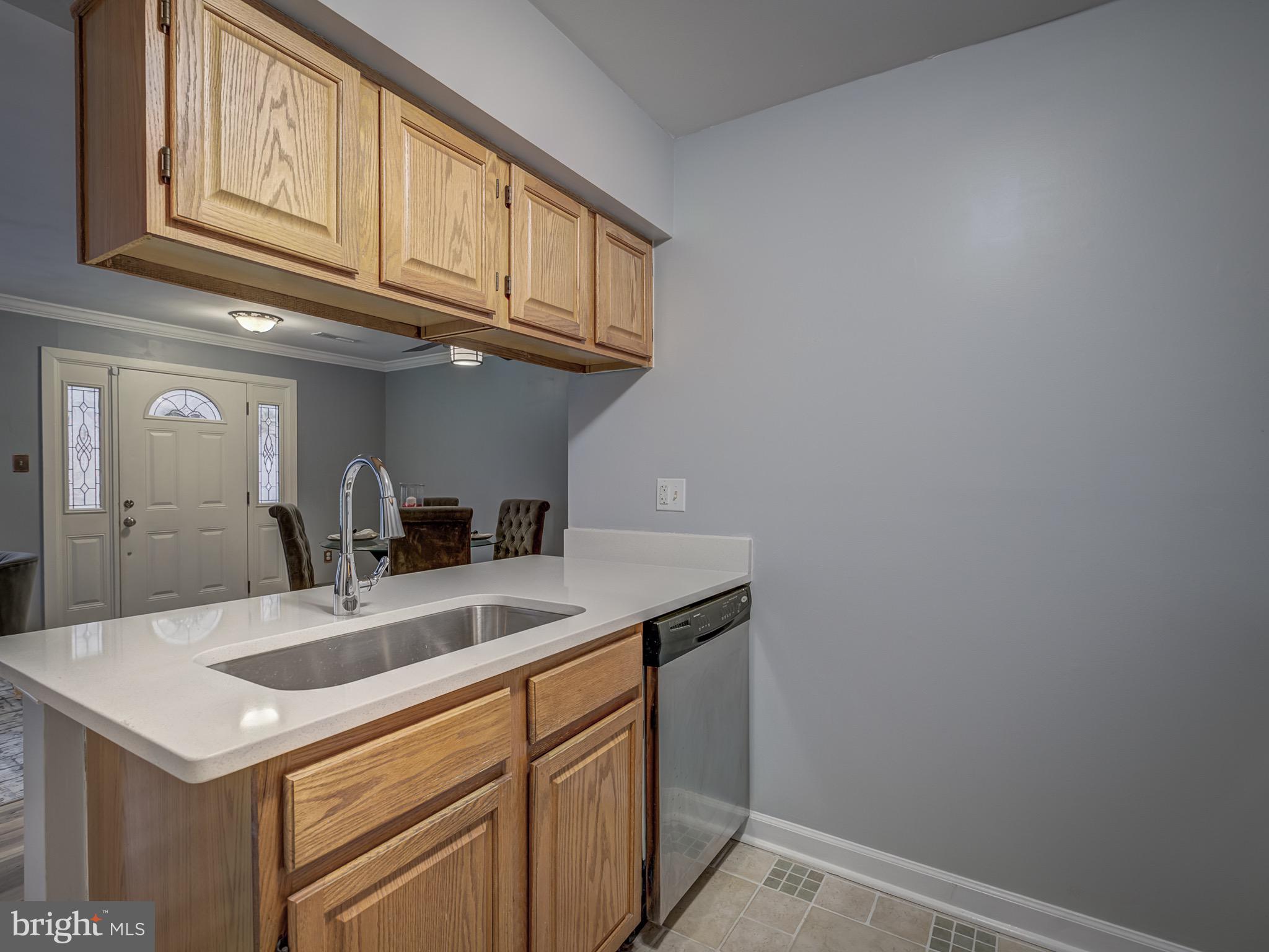 LAKE RIDGE - Residential Lease