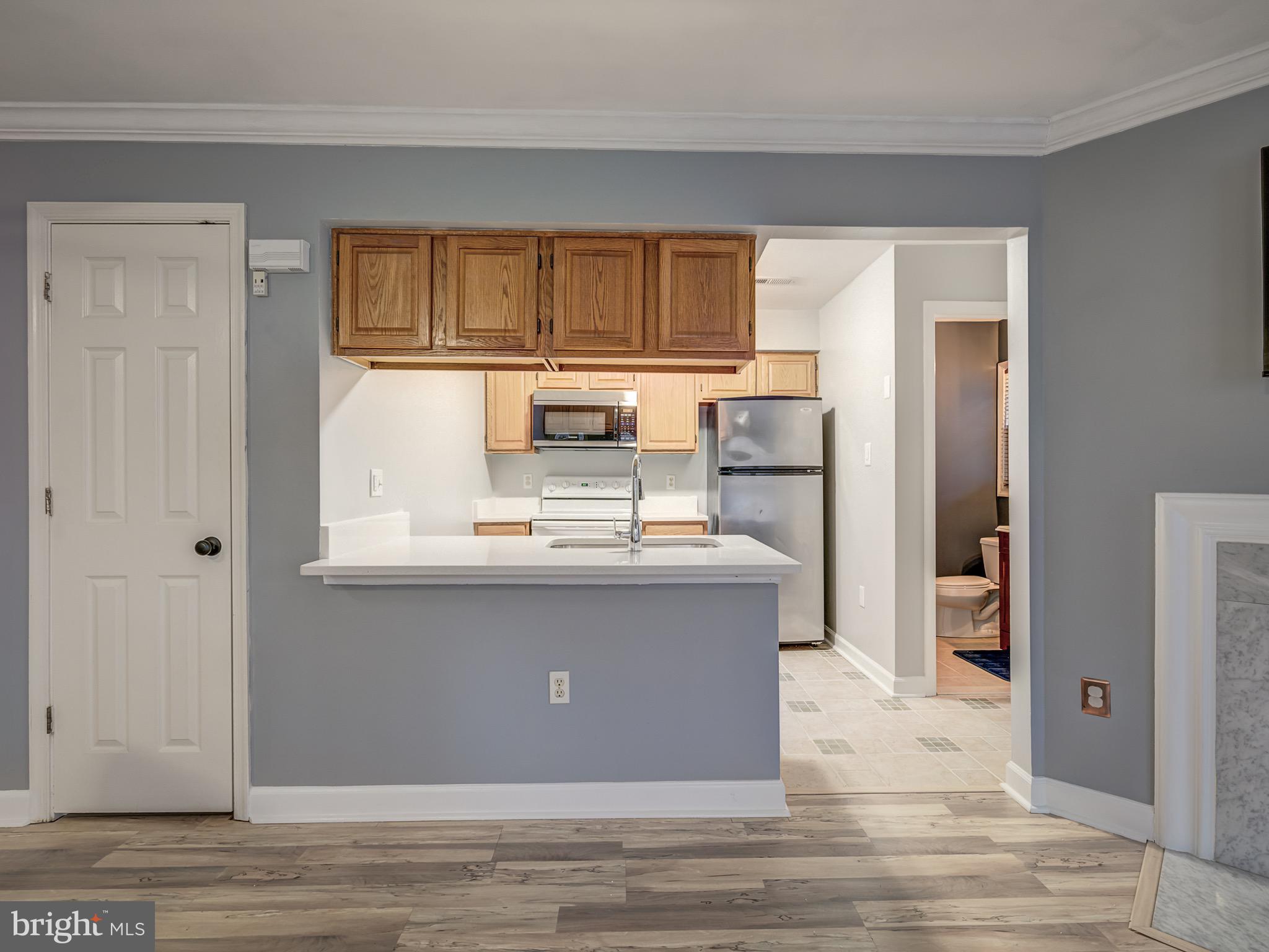 LAKE RIDGE - Residential Lease