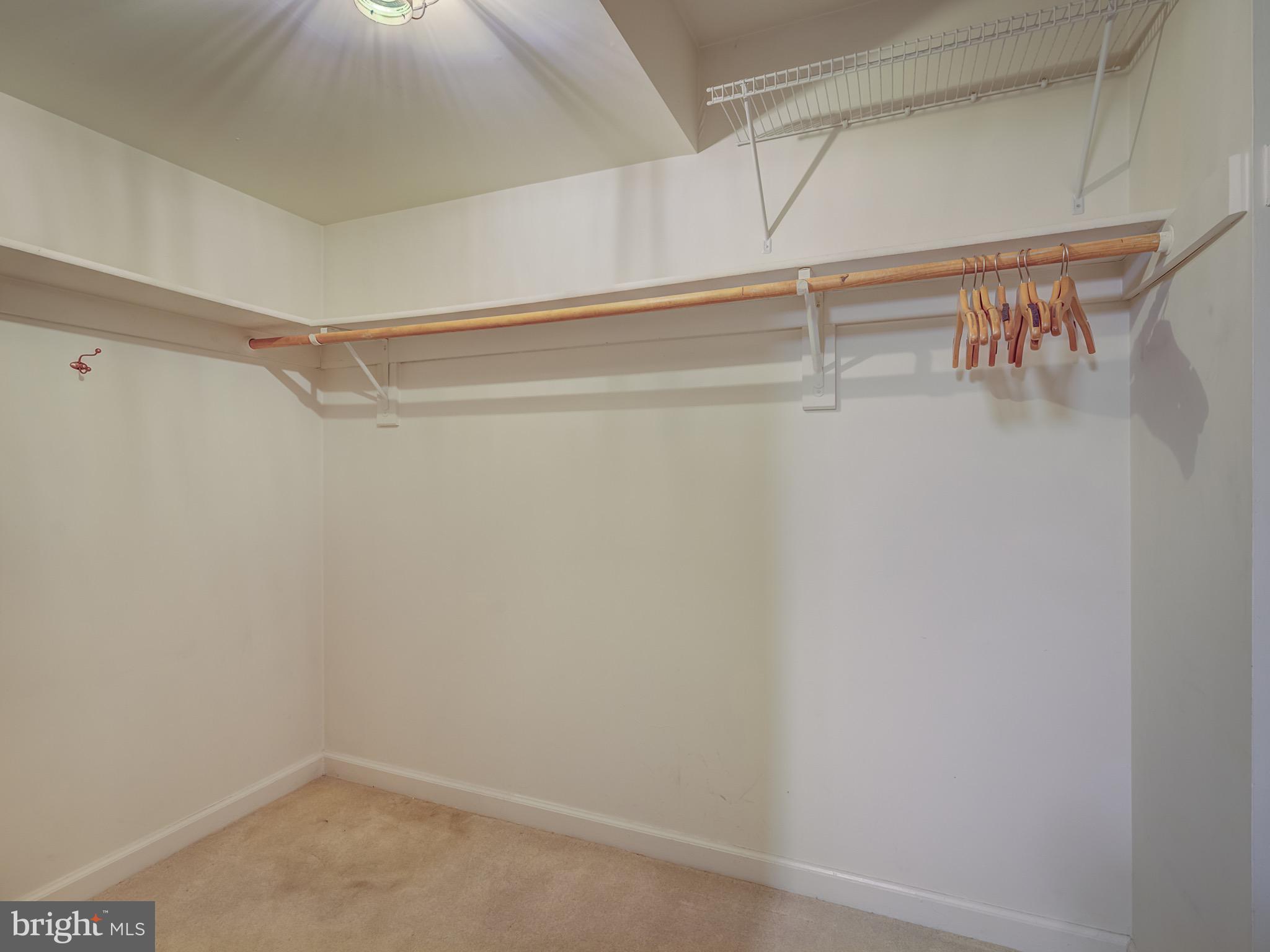 LAKE RIDGE - Residential Lease