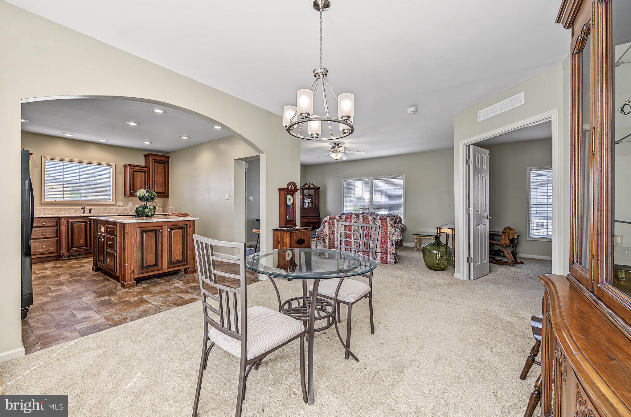 76 PINETREE LANE