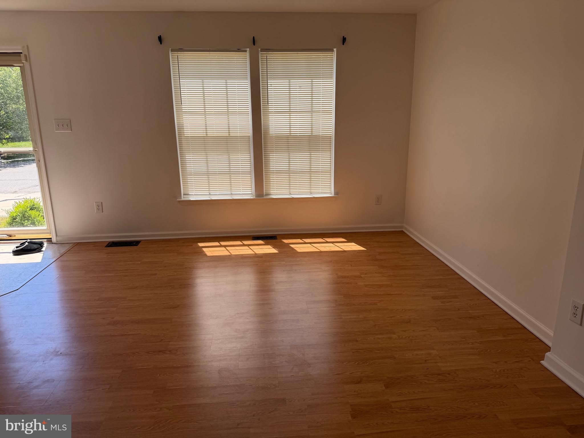268 REGENTS CIRCLE