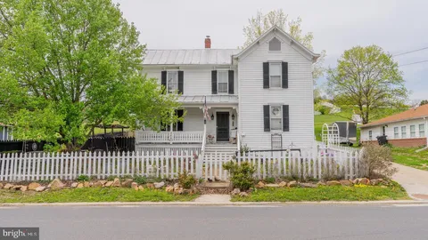 289 N Main Street, Franklin, WV MLS: WVPT2000856