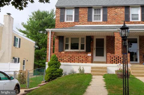 Townhouse For Rent - 410 W 11th Avenue<br/> CONSHOHOCKEN, PA 19428