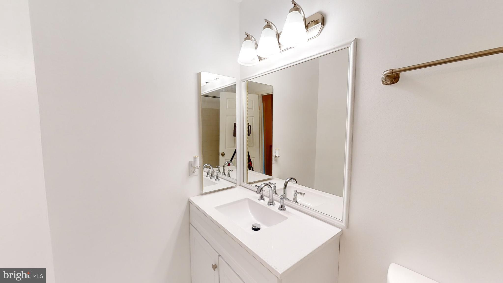 MARLTON - Residential