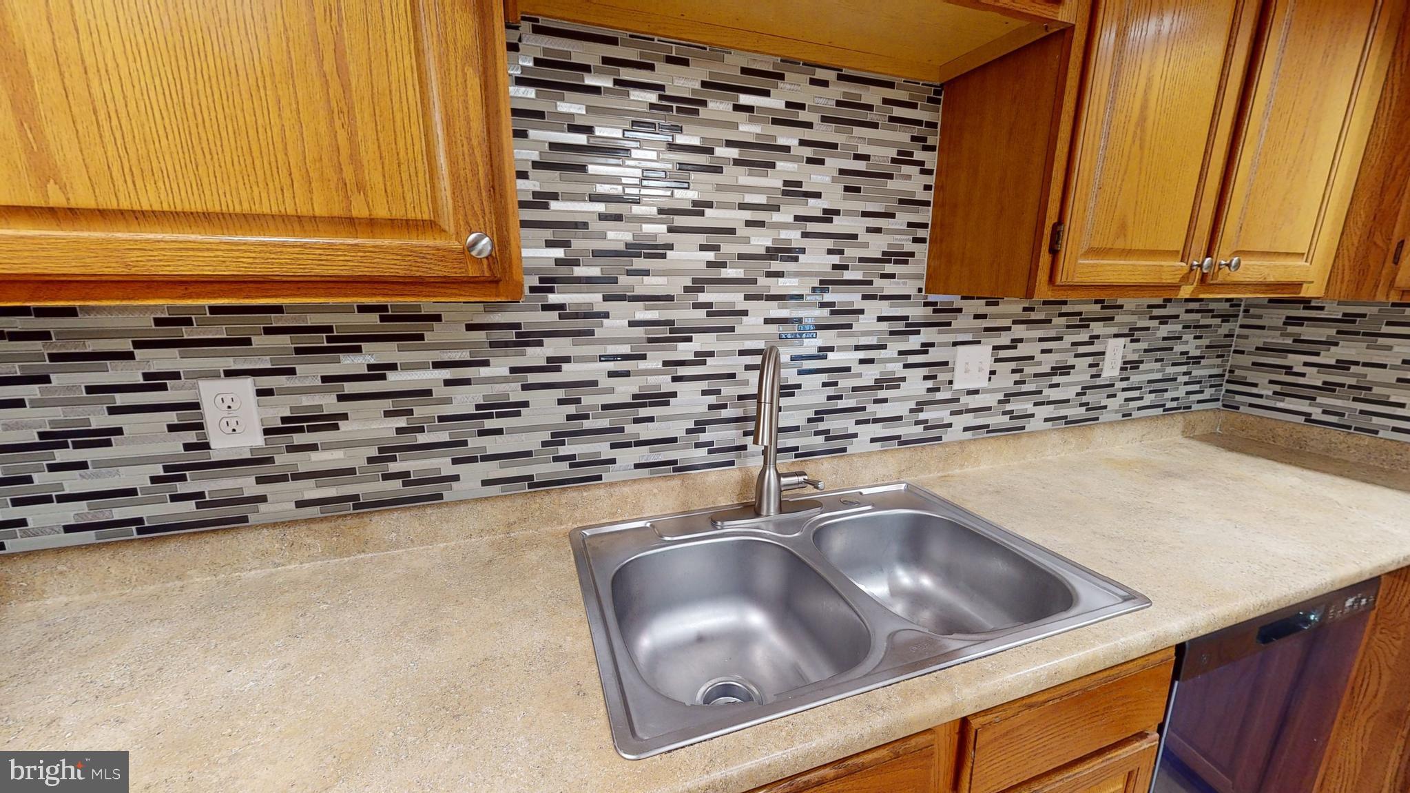 MARLTON - Residential