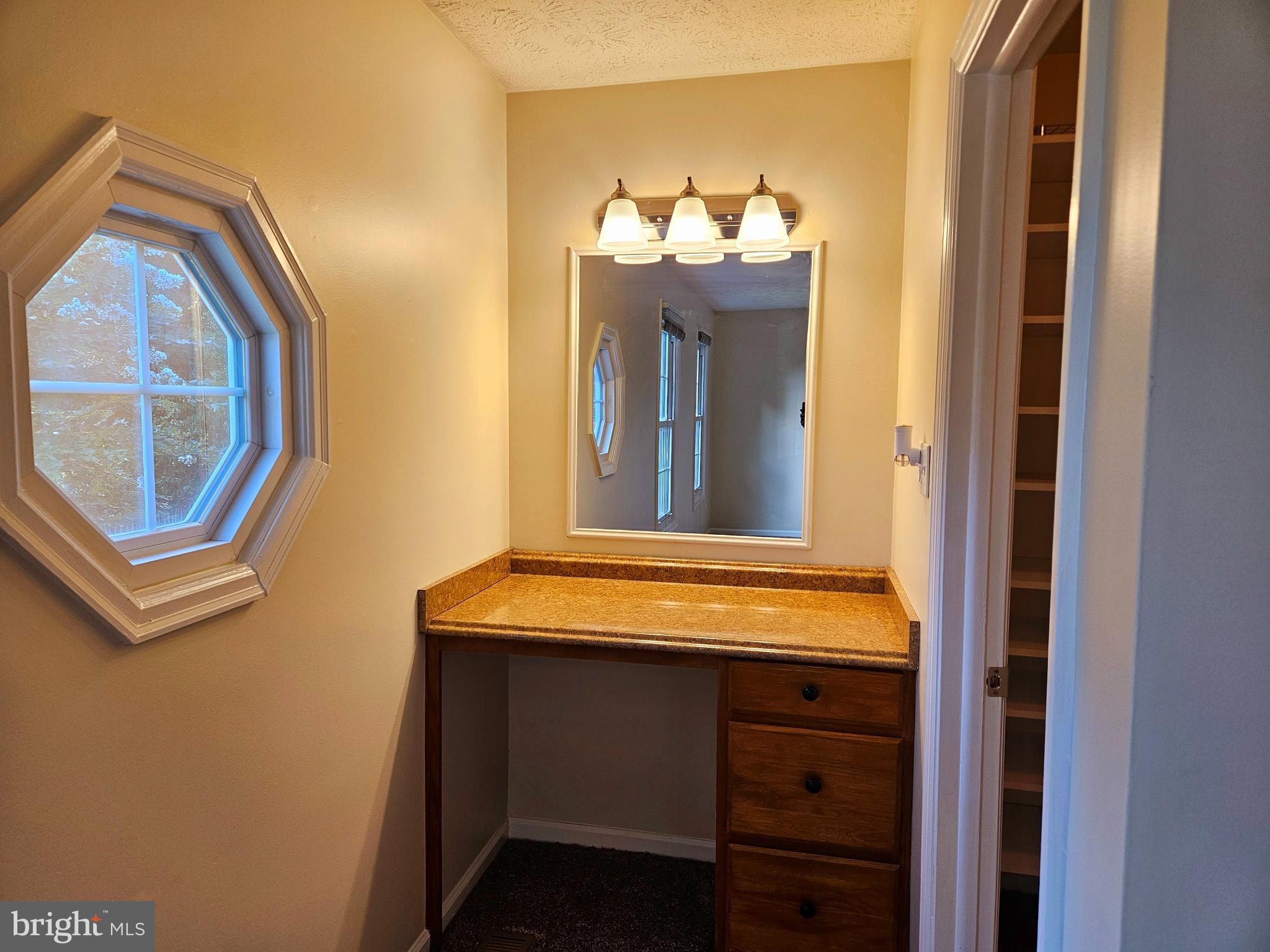 MARLTON - Residential